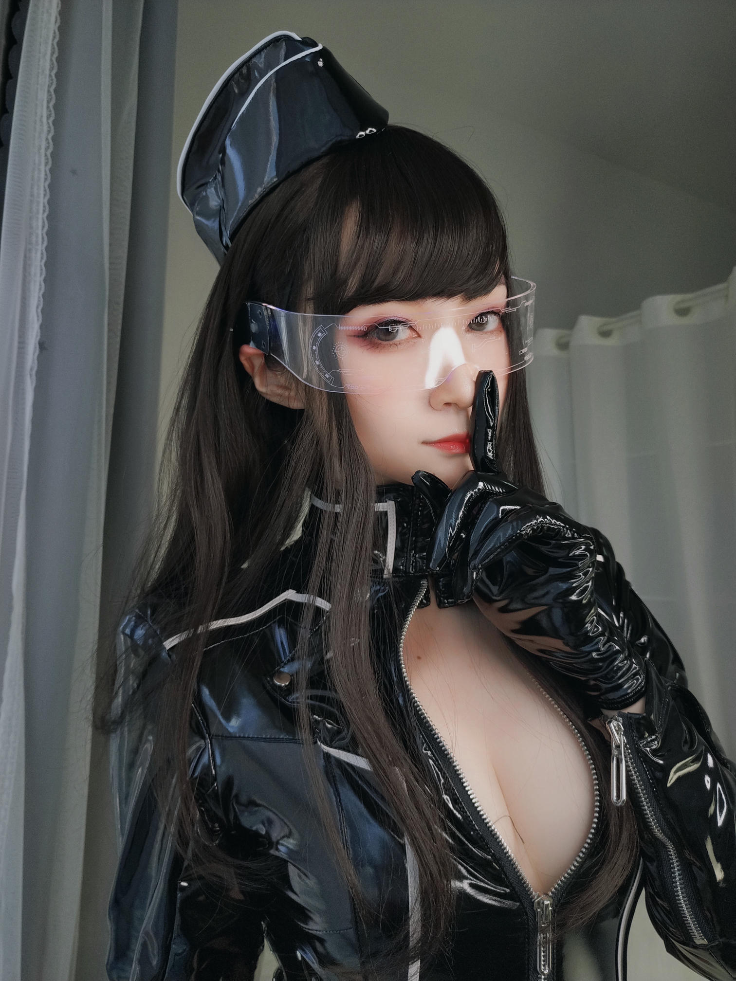 白银81 NO.048 通讯官 [147P8V-1.11GB]_第3集