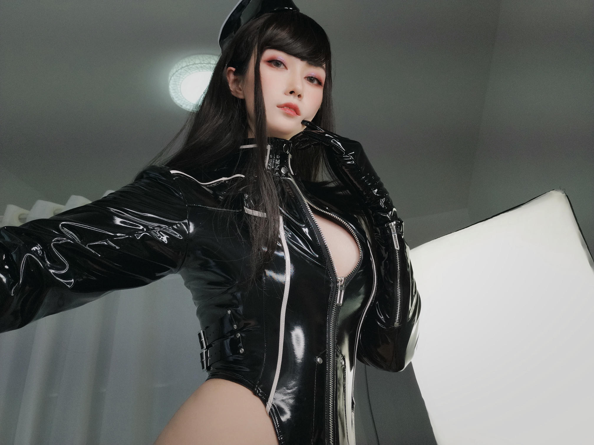 白银81 NO.048 通讯官 [147P8V-1.11GB]_第5集