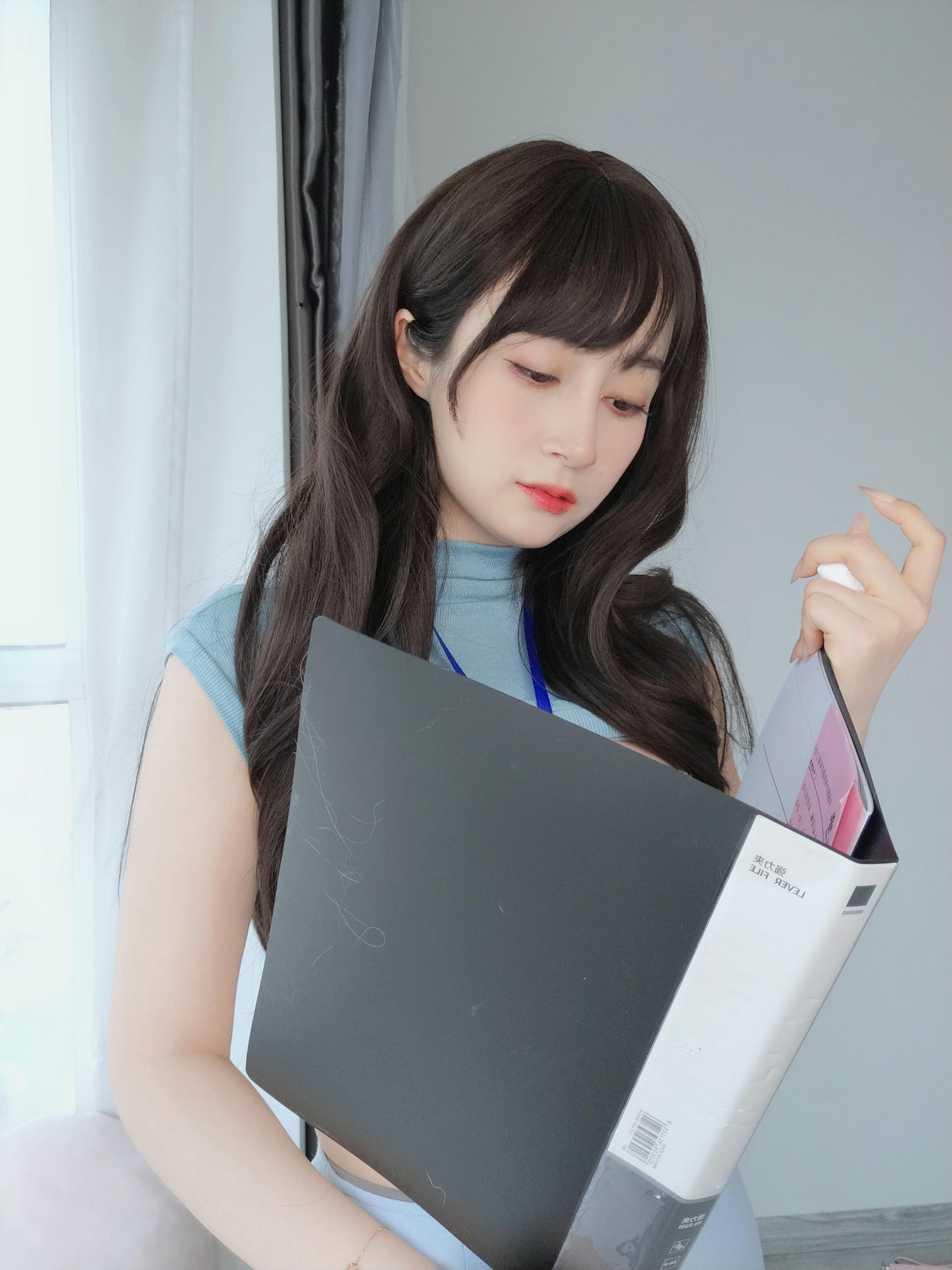 白银81 NO.132 巨乳の後輩 [183P7V 1G]_第5集