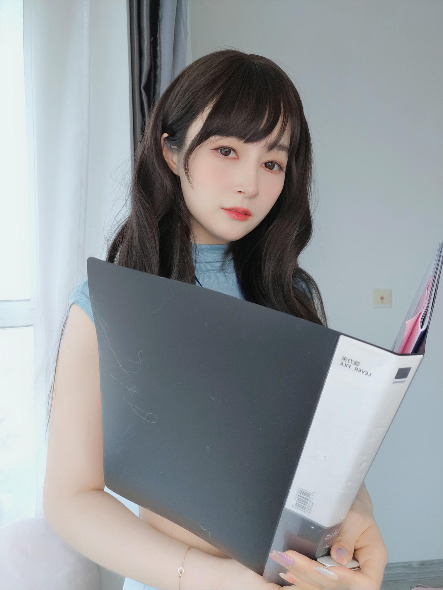 白银81 NO.132 巨乳の後輩 [183P7V 1G]_第5集