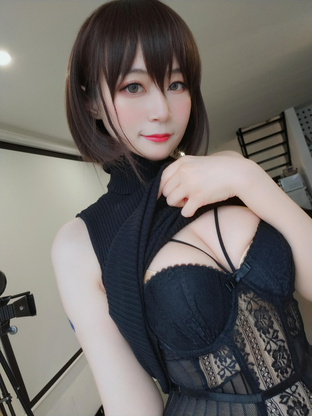 白银81 NO.004 黑色包臀裙 [35P2V-305MB]_第2集