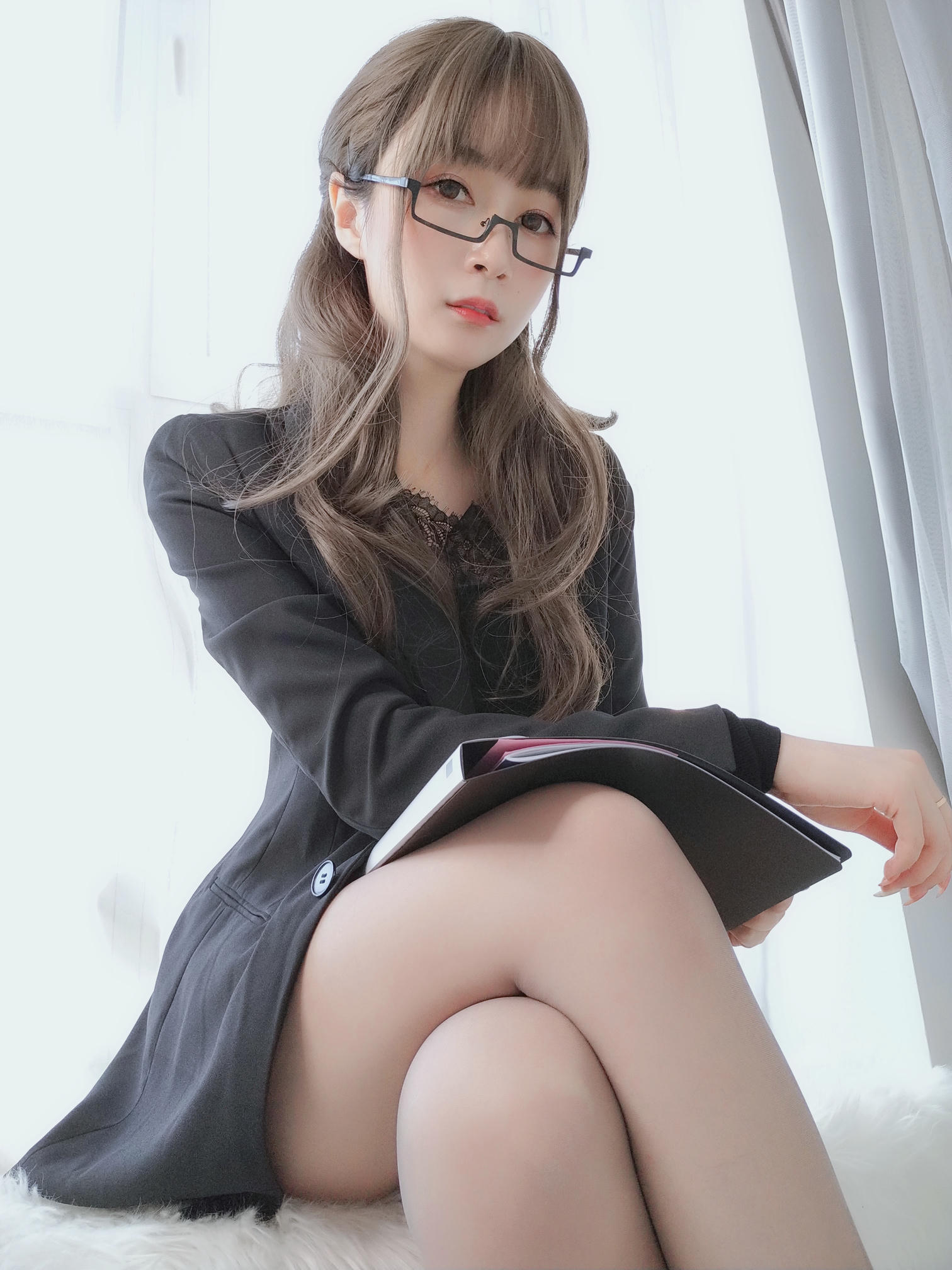 白银81 NO.049 黑西服 [136P7V-930MB]_第1集