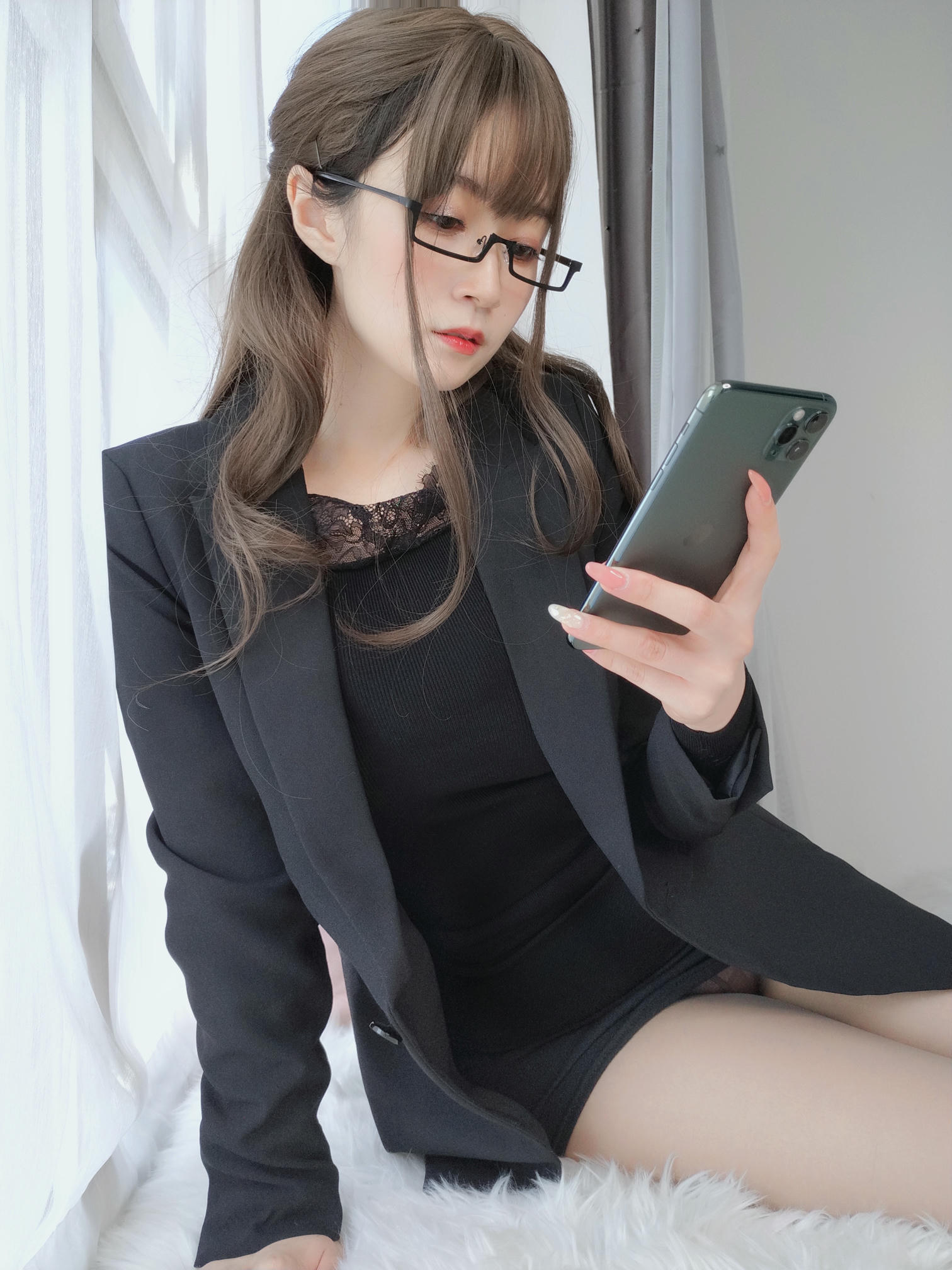 白银81 NO.049 黑西服 [136P7V-930MB]_第4集