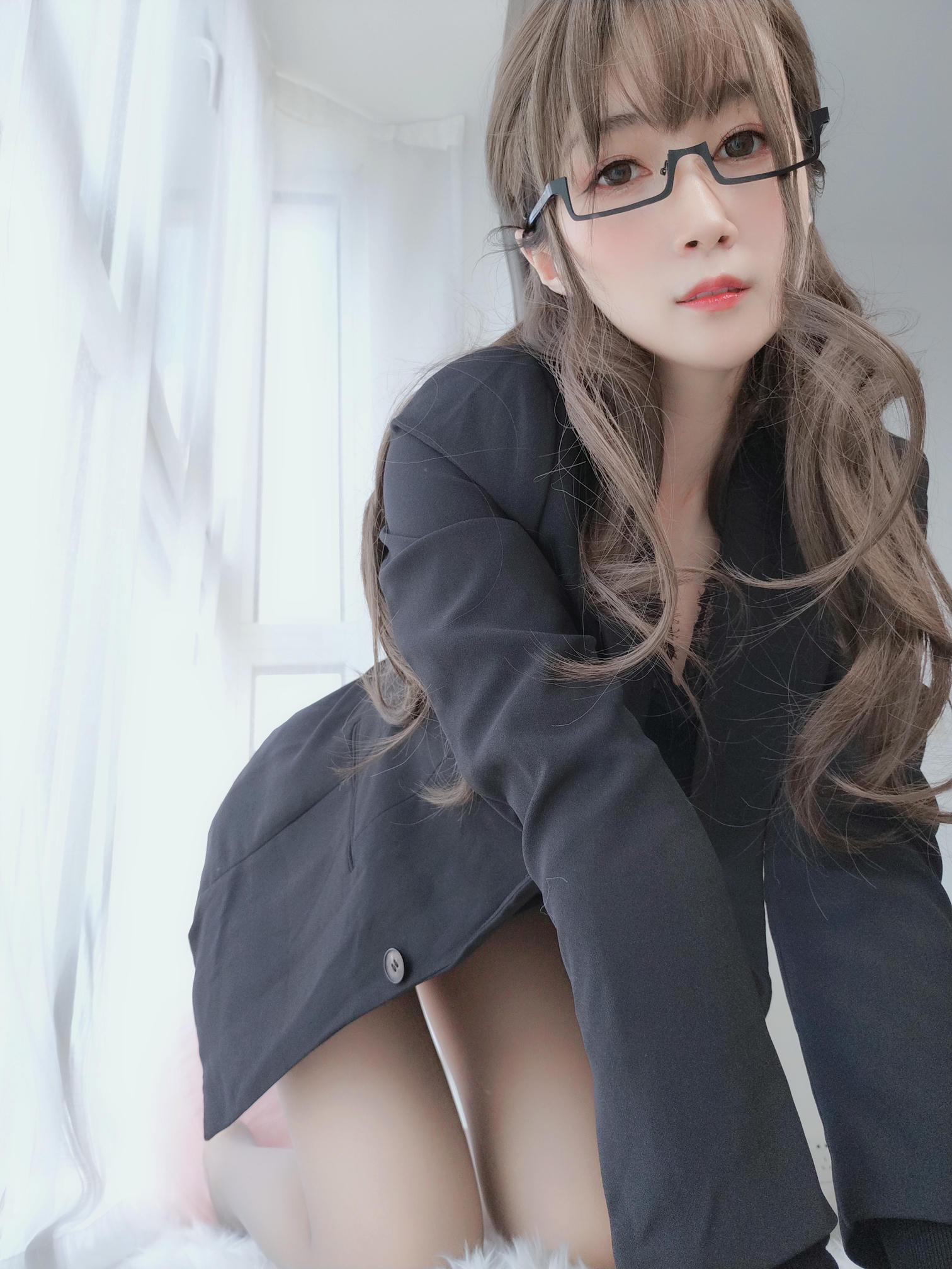 白银81 NO.049 黑西服 [136P7V-930MB]_第4集