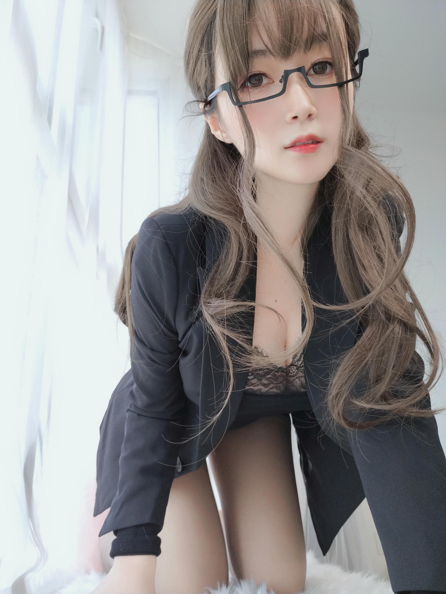 白银81 NO.049 黑西服 [136P7V-930MB]_第4集