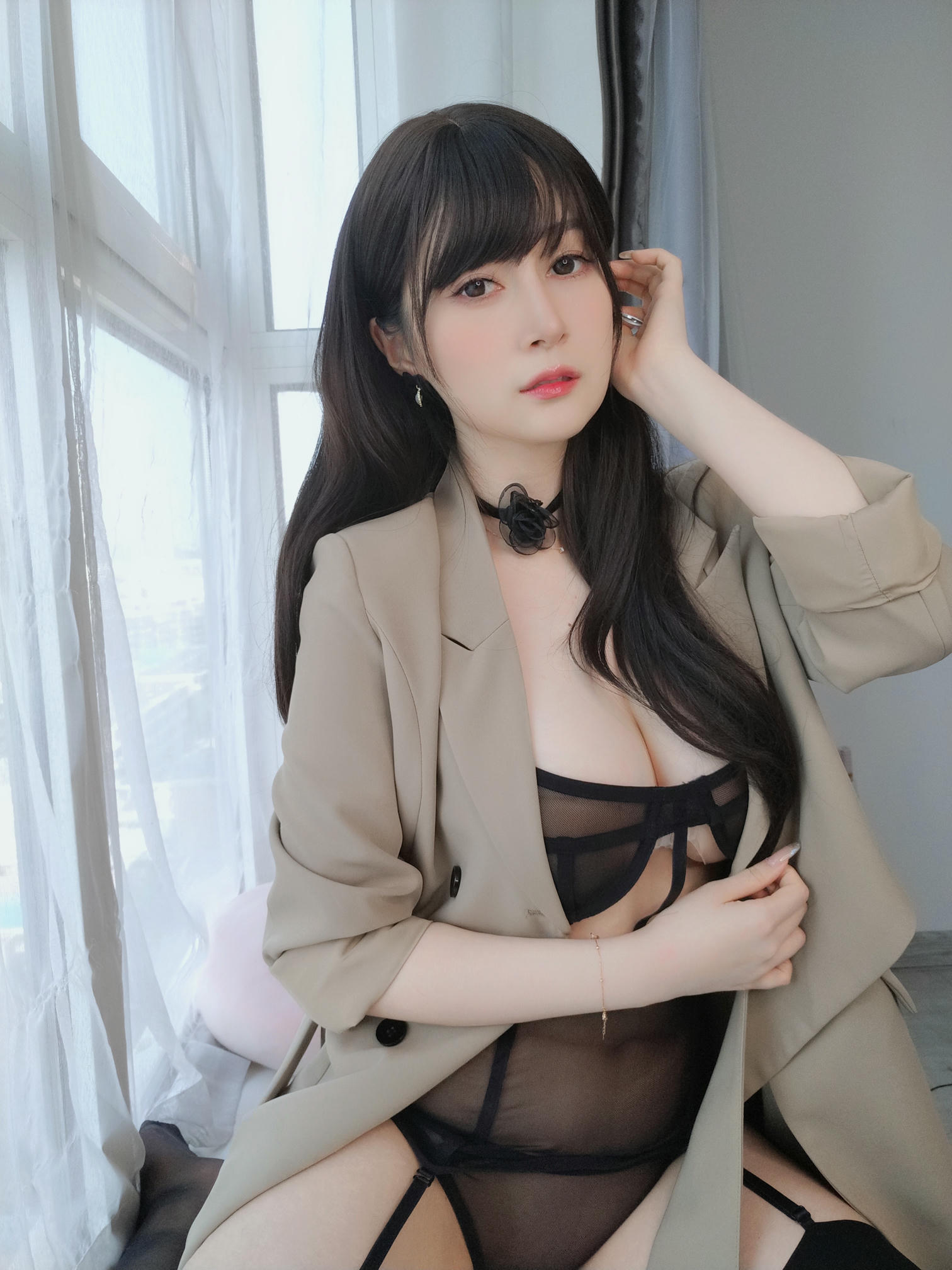 白银81 NO.135 23年03月会员合集[287P-4V-1003.5M]-003：こっそり他人にバレないように_第1集