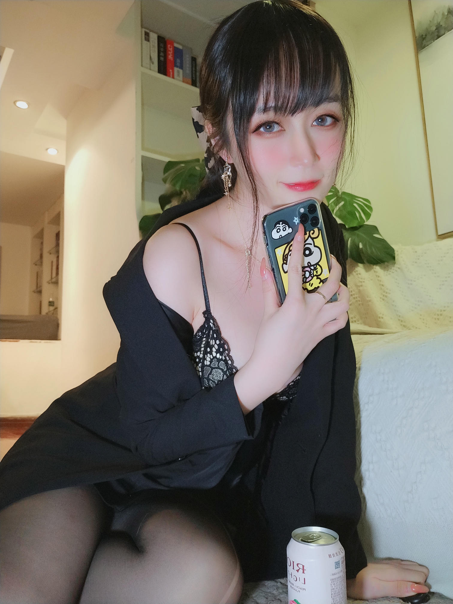 白银81 NO.050 西服自摄 [70P2V-619MB]_第2集