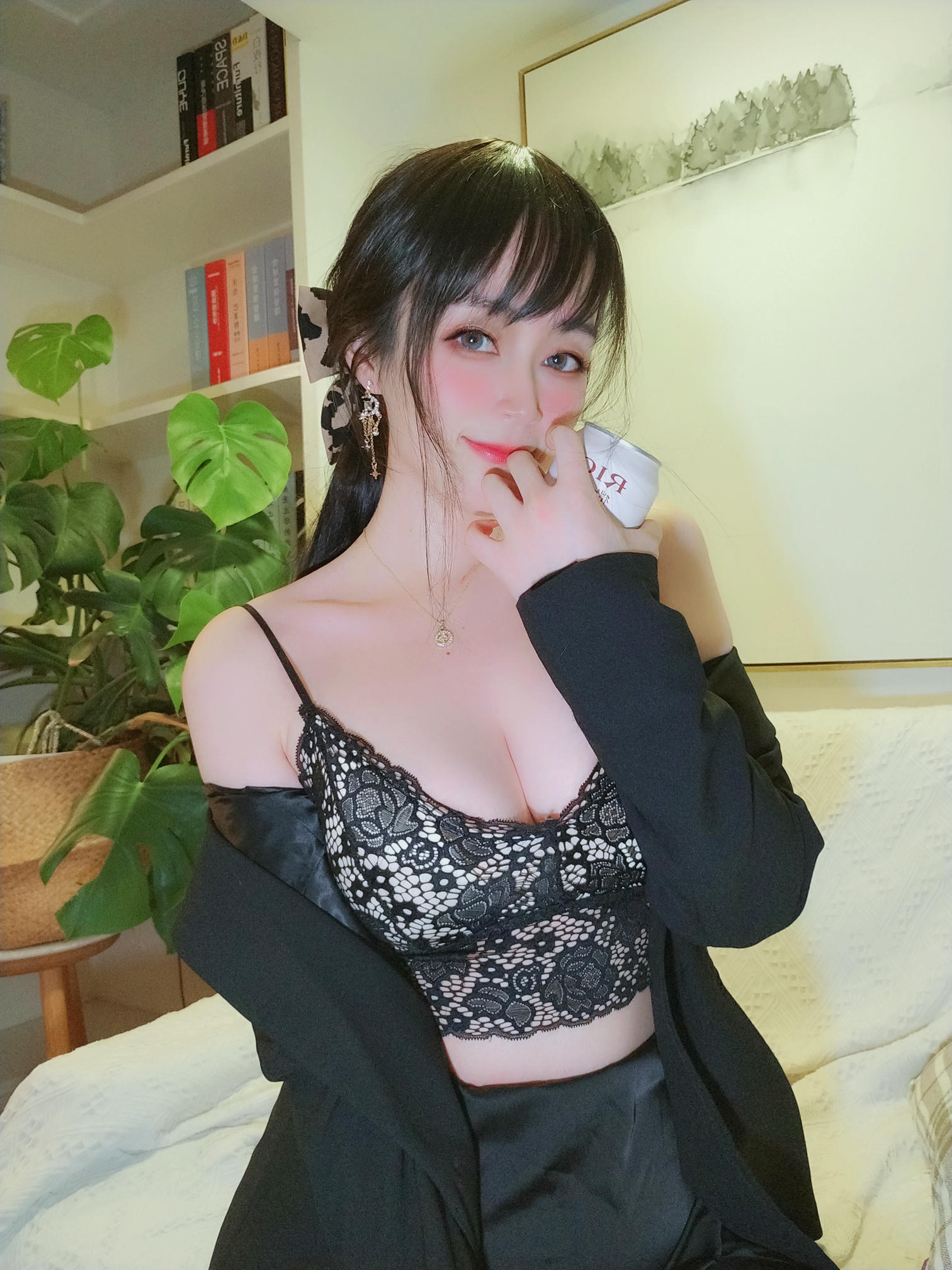 白银81 NO.050 西服自摄 [70P2V-619MB]_第3集