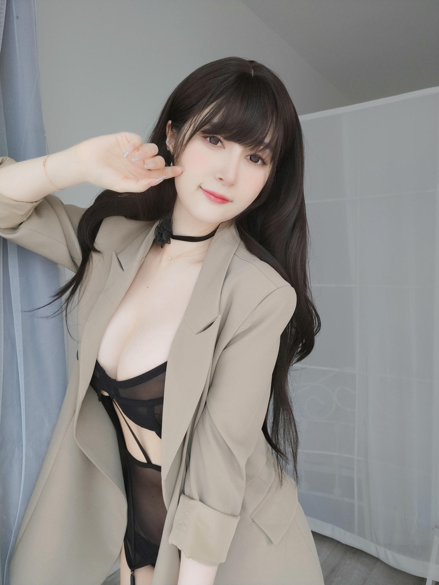白银81 NO.135 23年03月会员合集[287P-4V-1003.5M]-005：大胆なオール上司_第1集
