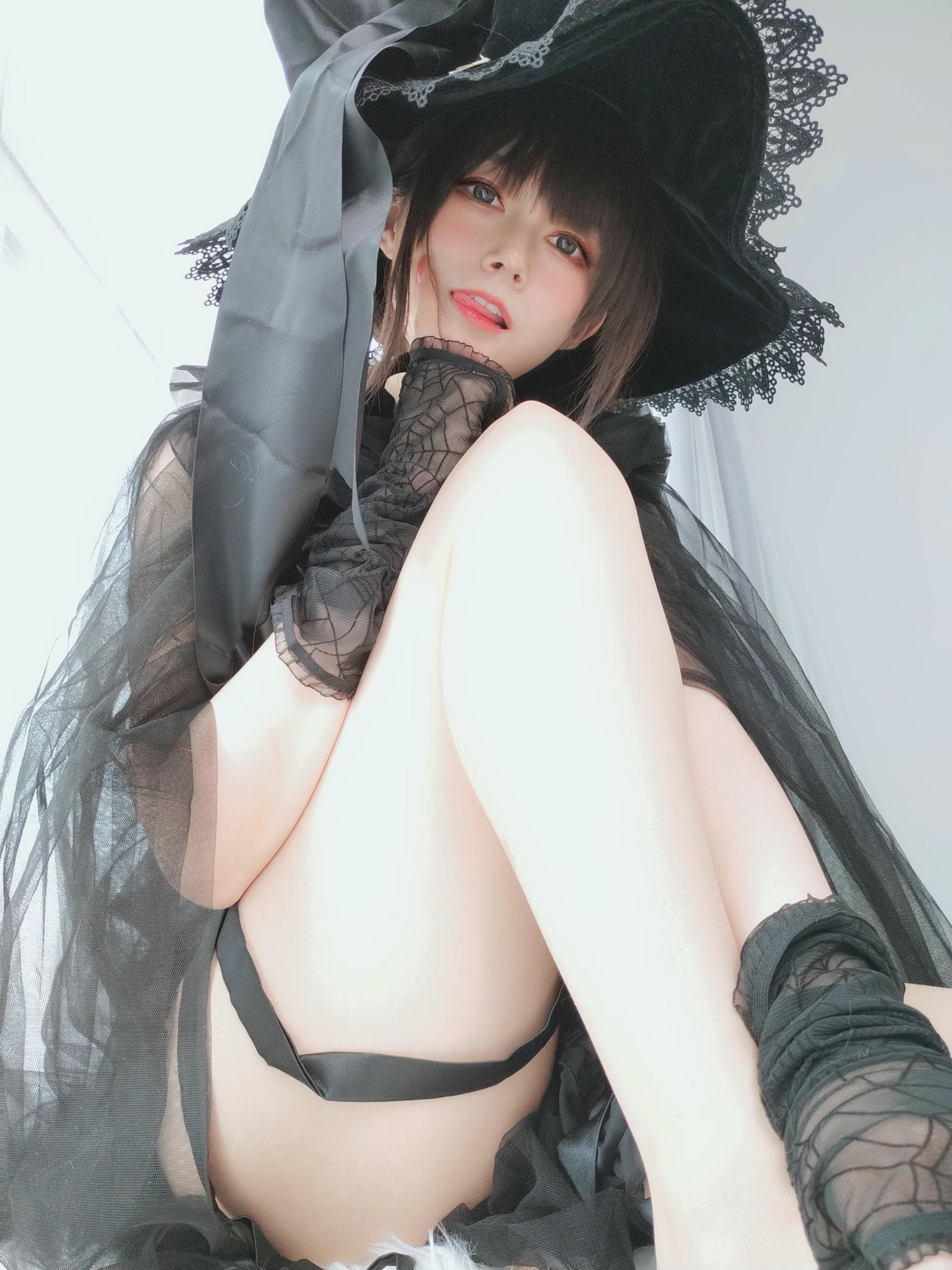 白银81 NO.051 见习魔女 [125P6V-916MB]_第6集