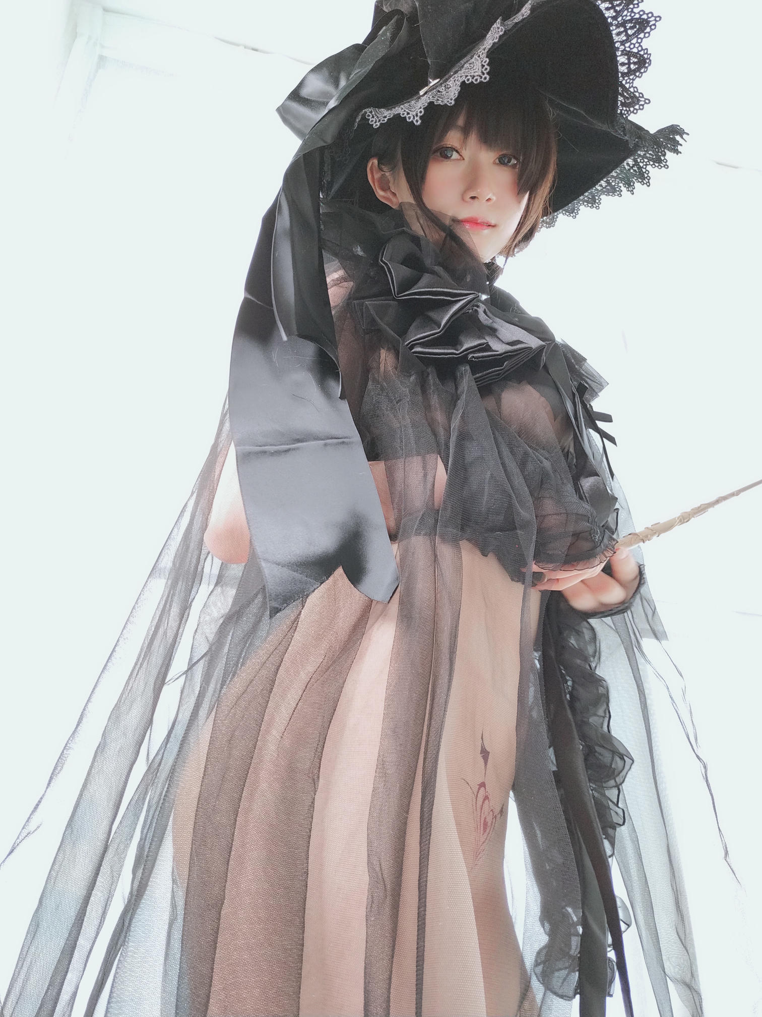 白银81 NO.051 见习魔女 [125P6V-916MB]_第7集