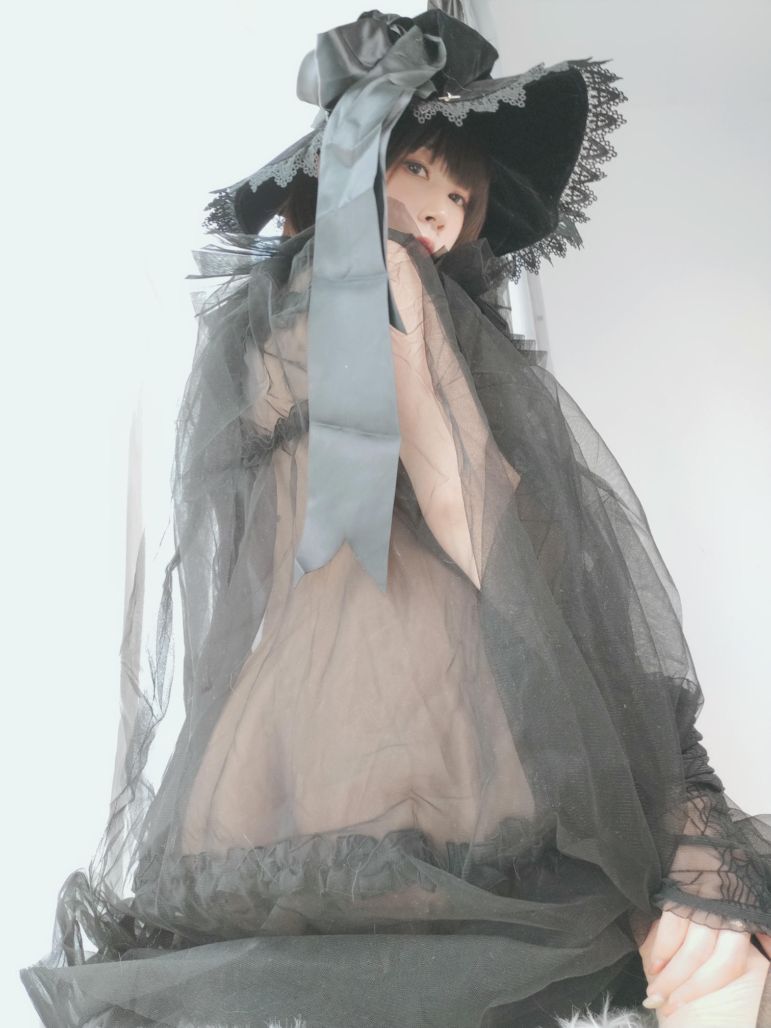 白银81 NO.051 见习魔女 [125P6V-916MB]_第4集