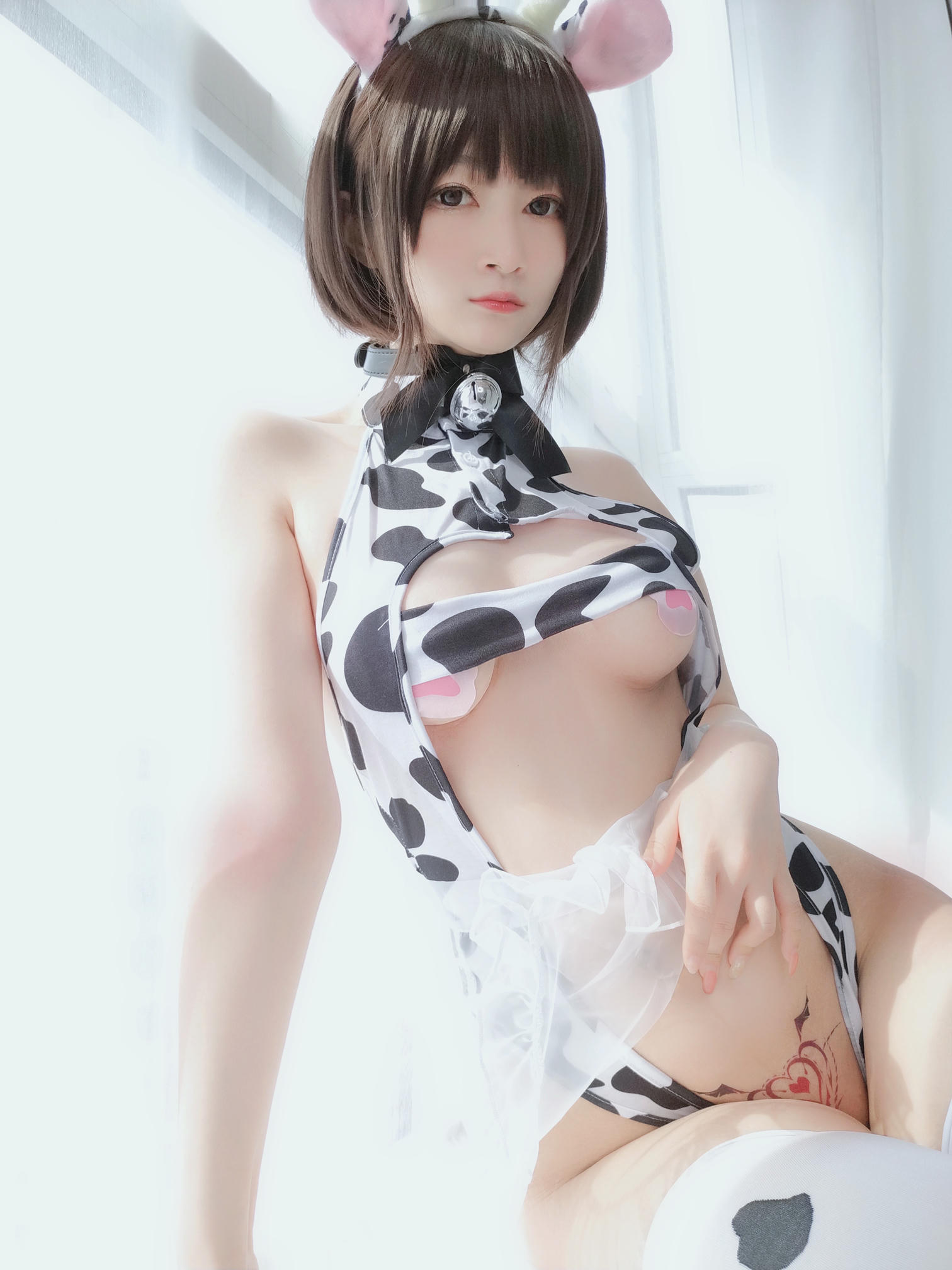 白银81 NO.053 可爱奶牛 [100P3V-544MB]_第2集