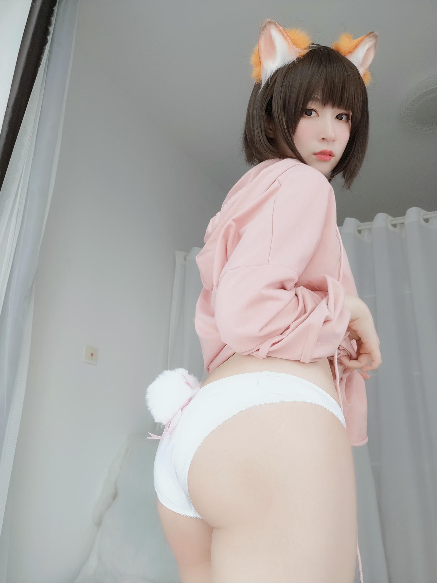 白银81 NO.055 粉红狐狸 [110P7V-909MB]_第2集