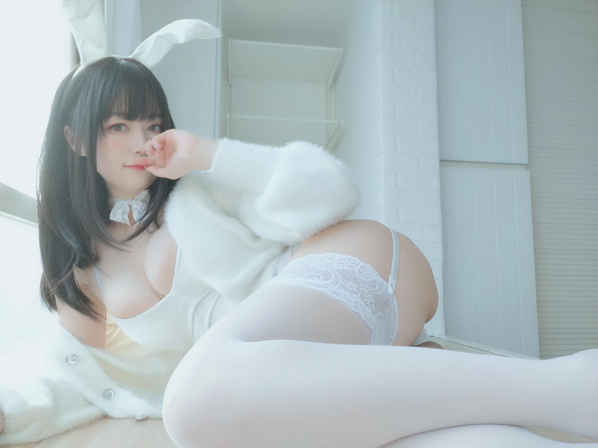 白银81 NO.056 白丝兔子 [108P4V-893MB]_第5集