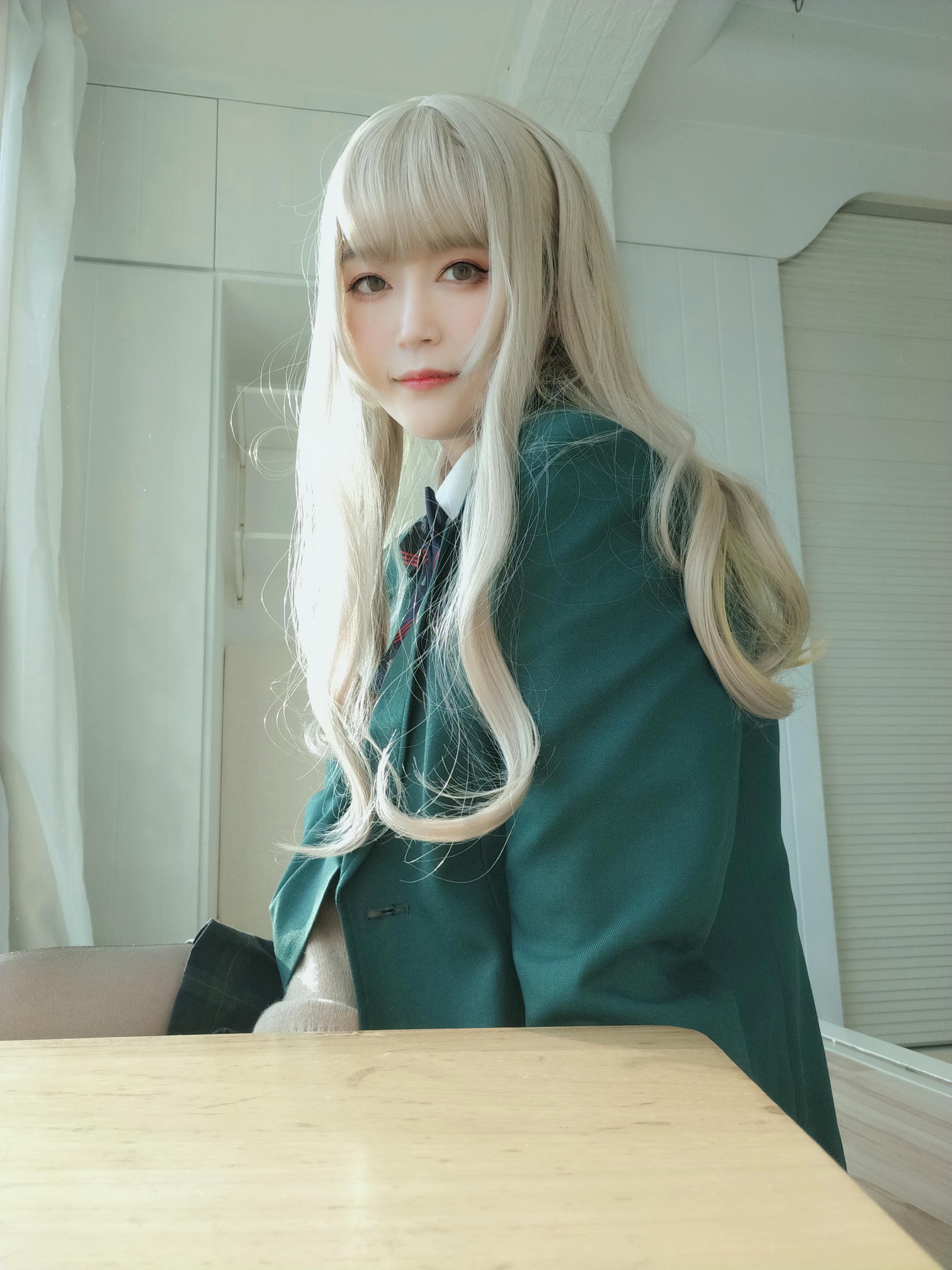 白银81 NO.057 灰色空间 [90P1V-578MB]_第1集