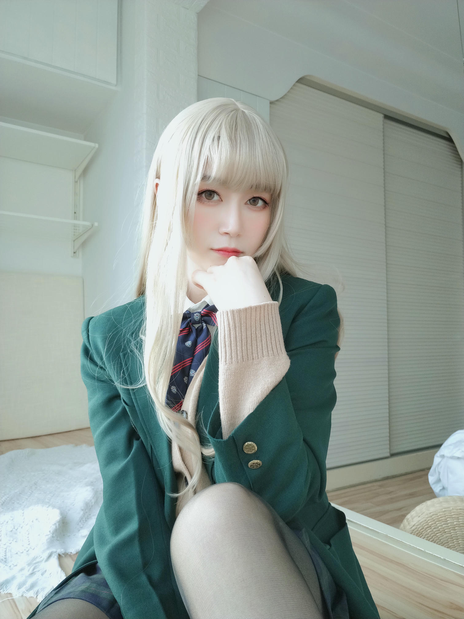 白银81 NO.057 灰色空间 [90P1V-578MB]_第1集