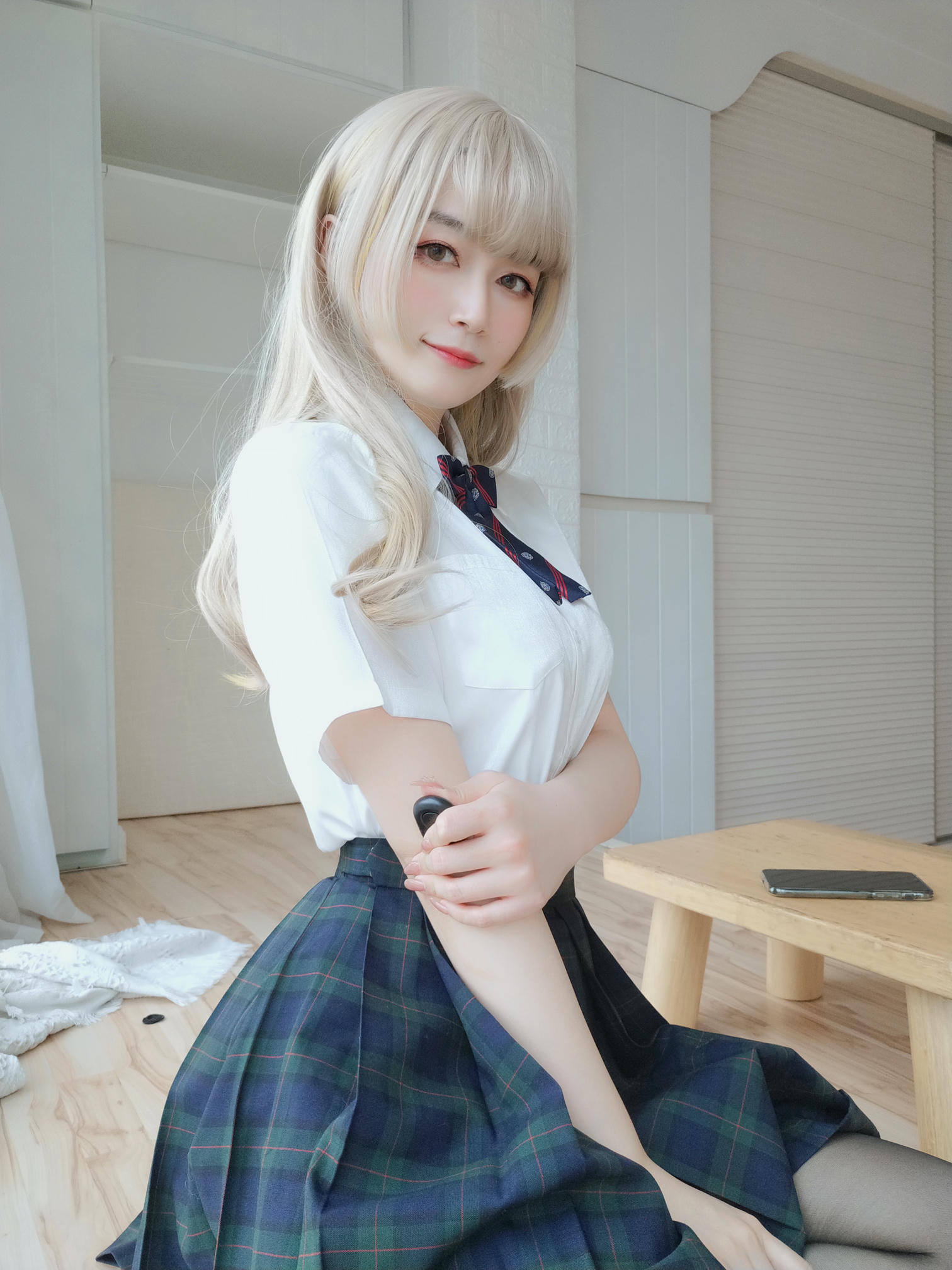 白银81 NO.057 灰色空间 [90P1V-578MB]_第3集