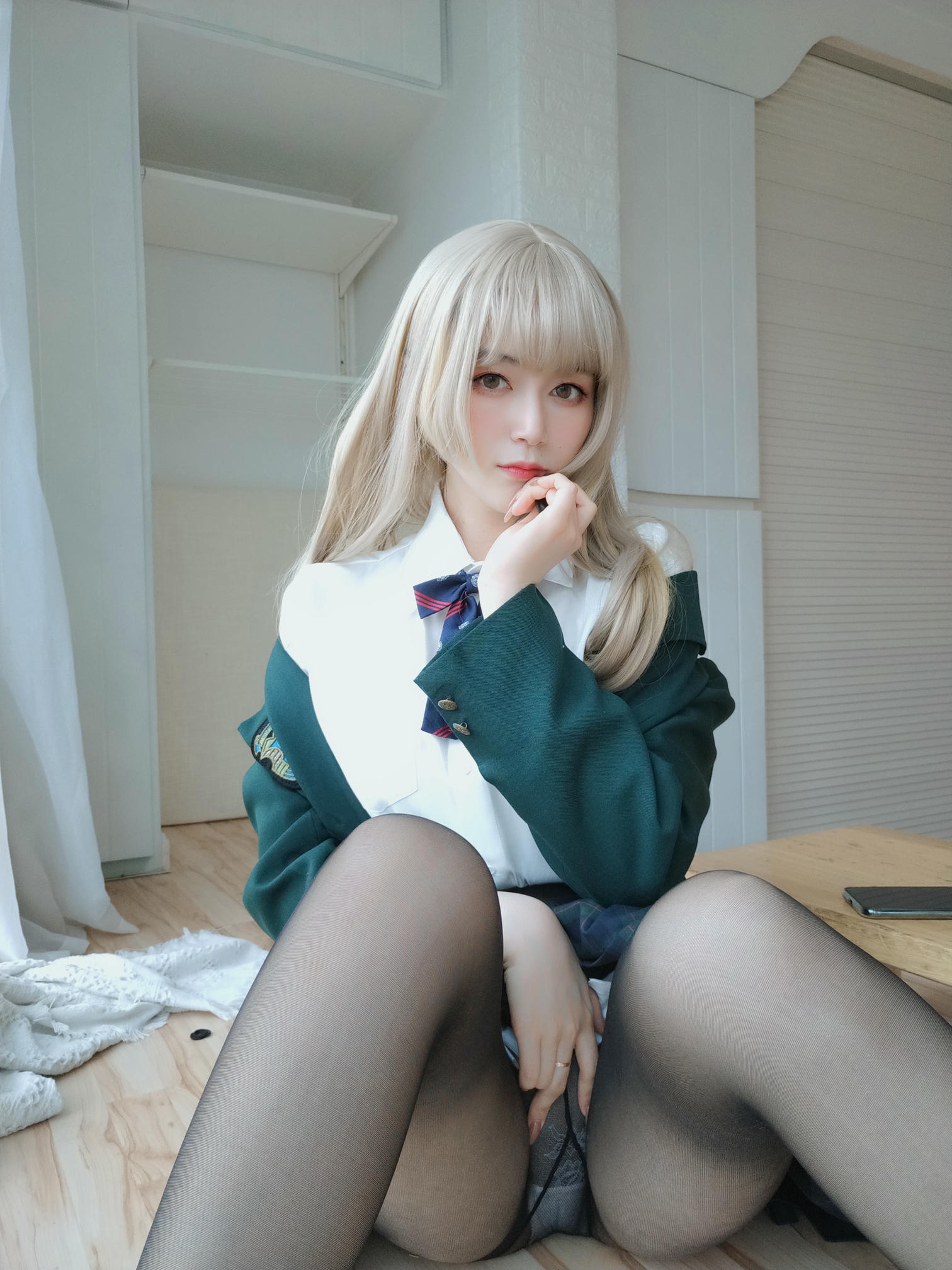 白银81 NO.057 灰色空间 [90P1V-578MB]_第3集