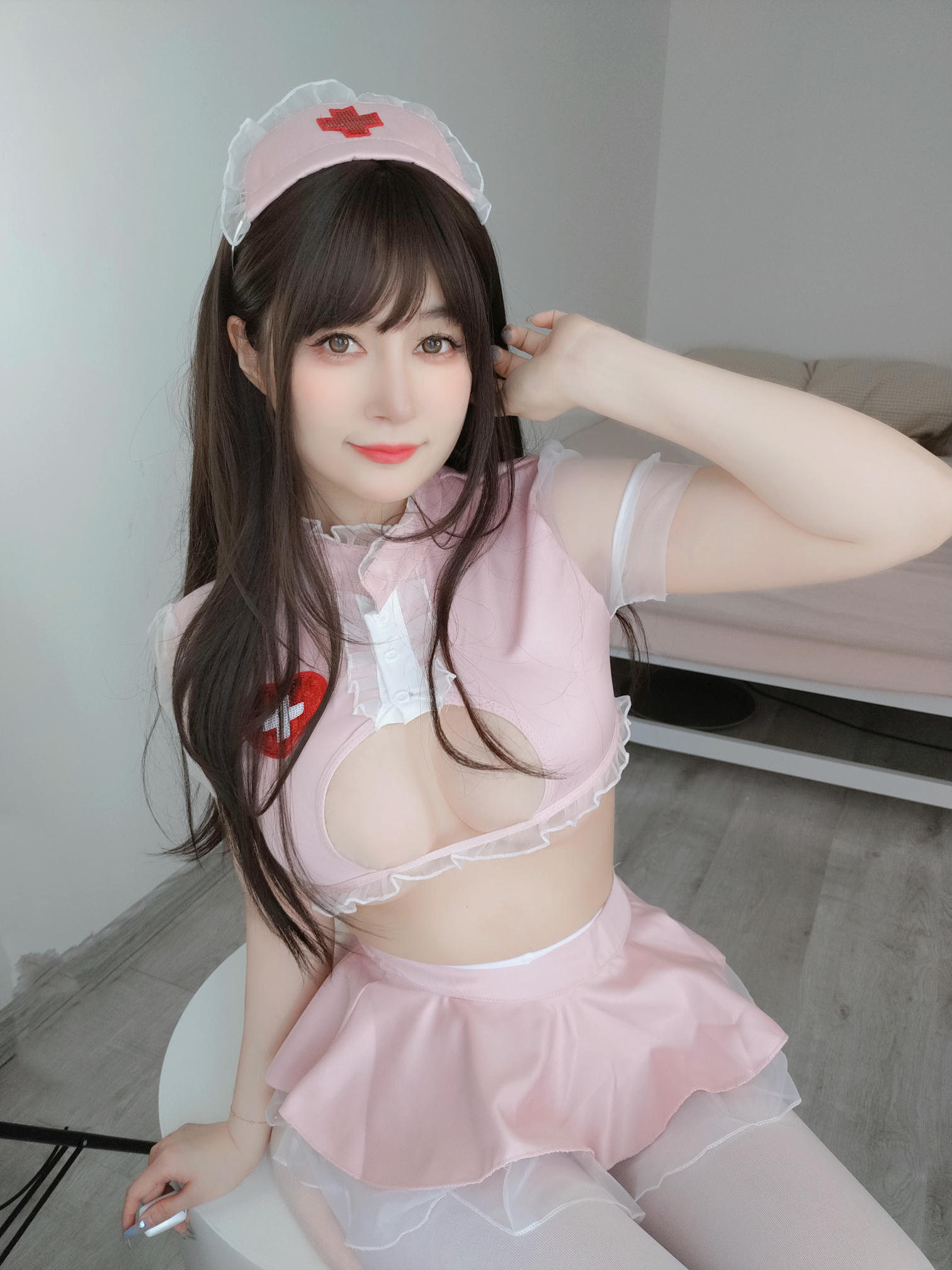 白银81 NO.144 Fantia 2023年08月 [259P9V-2.13GB]-2023-08-02 ポルノ女性看護師4 [15P-131.24MB]_第1集