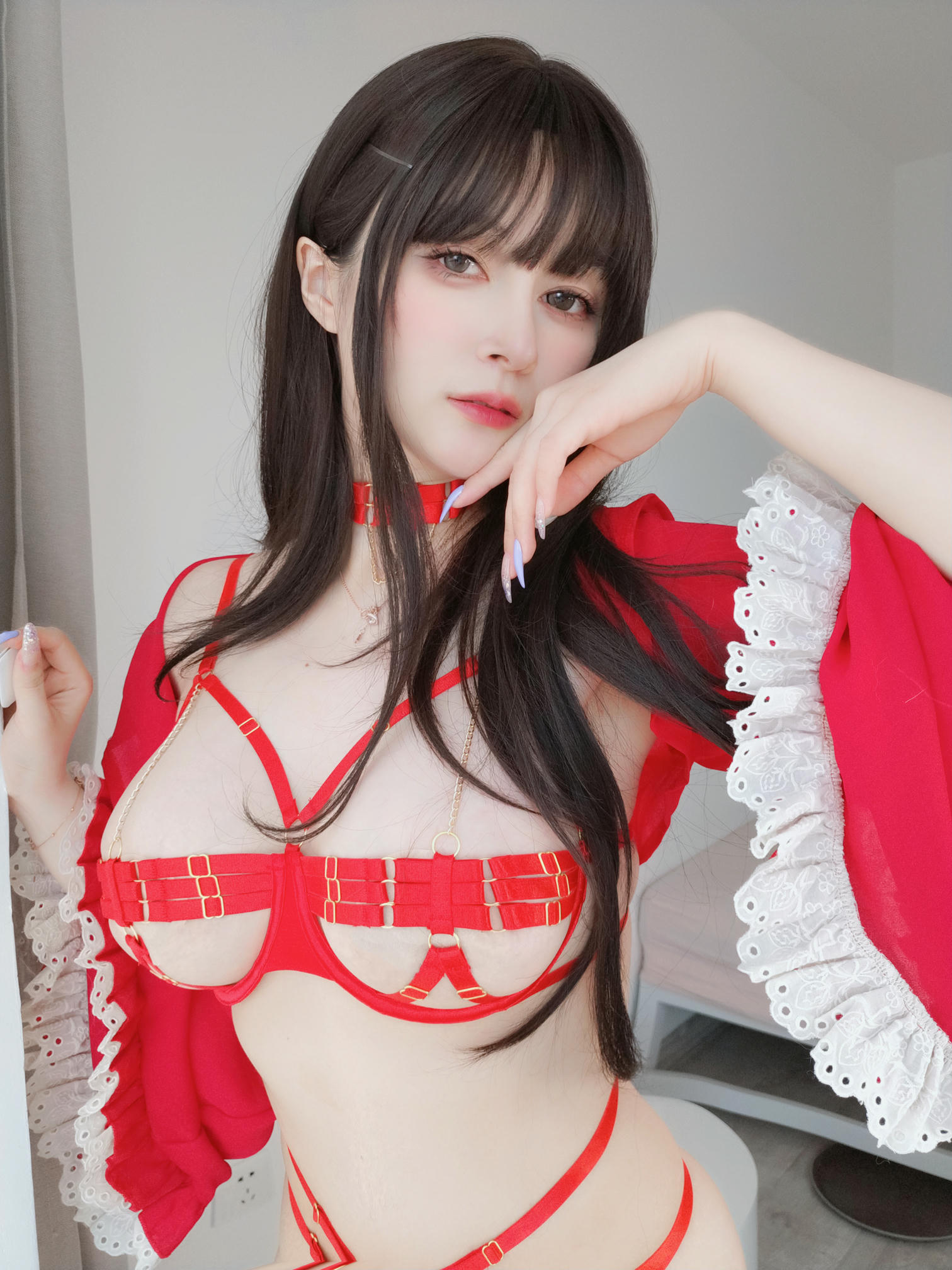 白银81 NO.144 Fantia 2023年08月 [259P9V-2.13GB]-2023-08-19 赤い下着2 [15P-98.36MB]_第1集