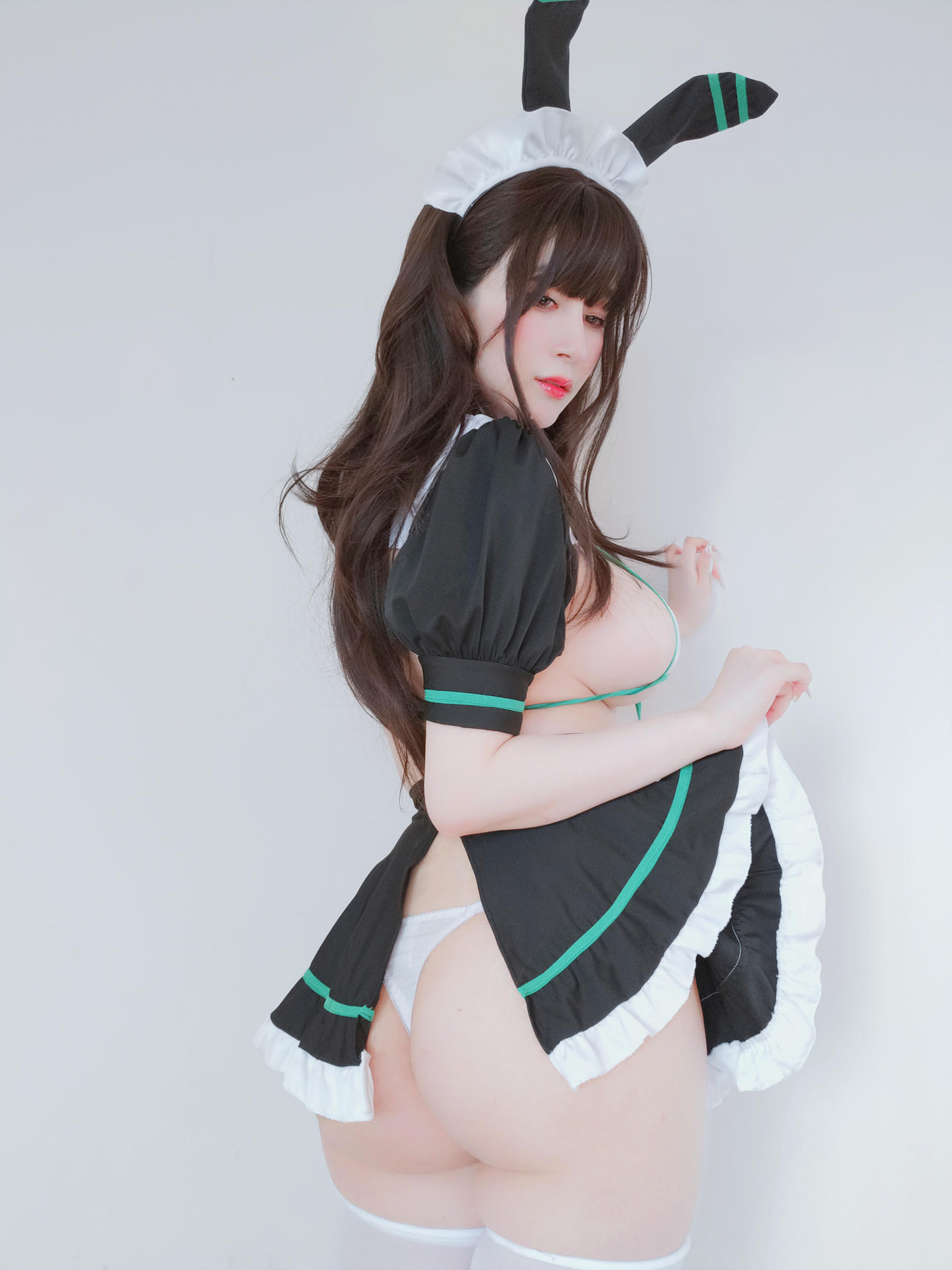 白银81 NO.145 Fantia 2023年09月 [265P12V-2.12GB]-2023-09-15 ウサギのメイド1 [19P-147.92MB]_第1集