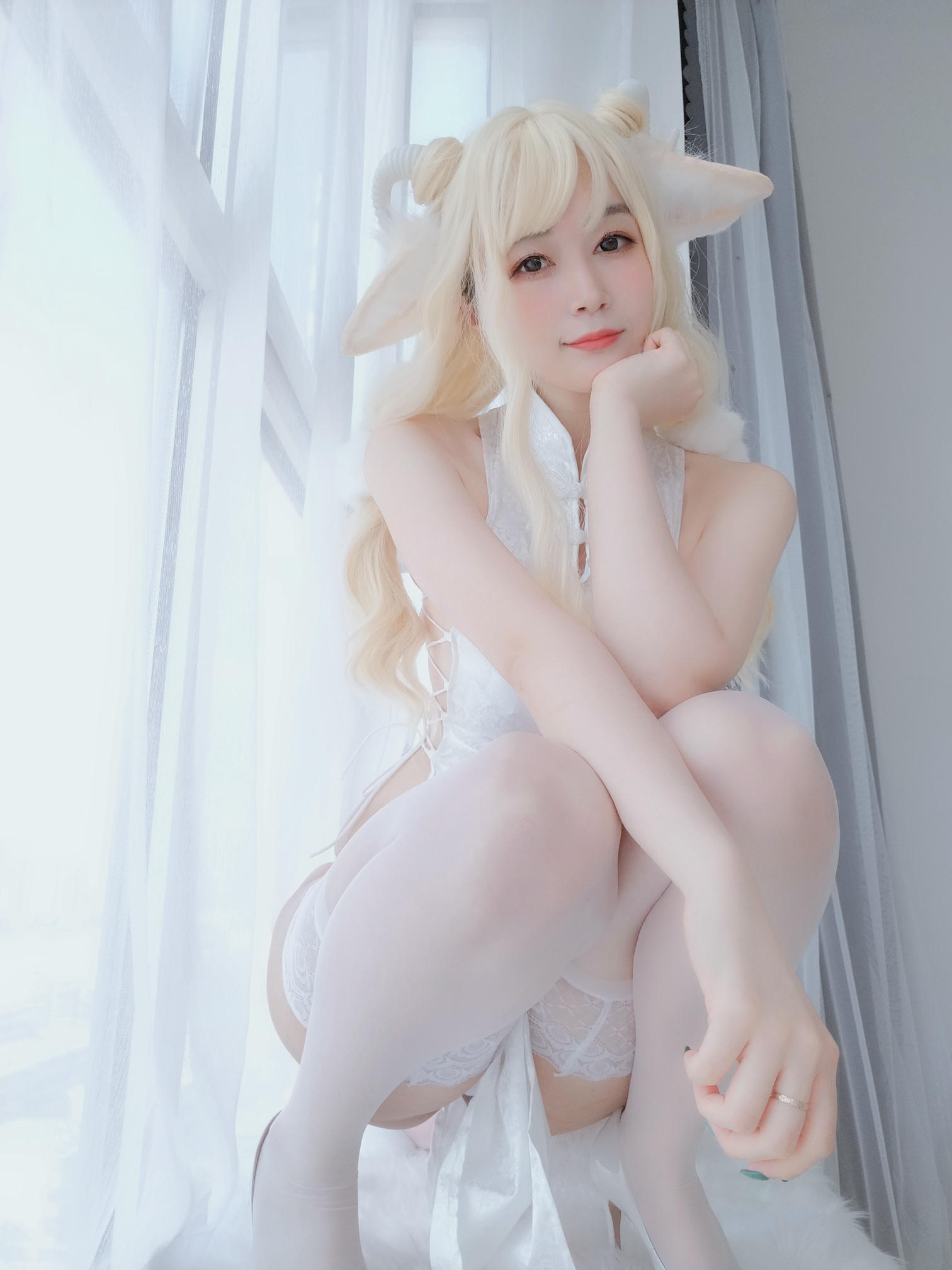 白银81 NO.063 白旗袍 [101P7V-567MB]_第4集