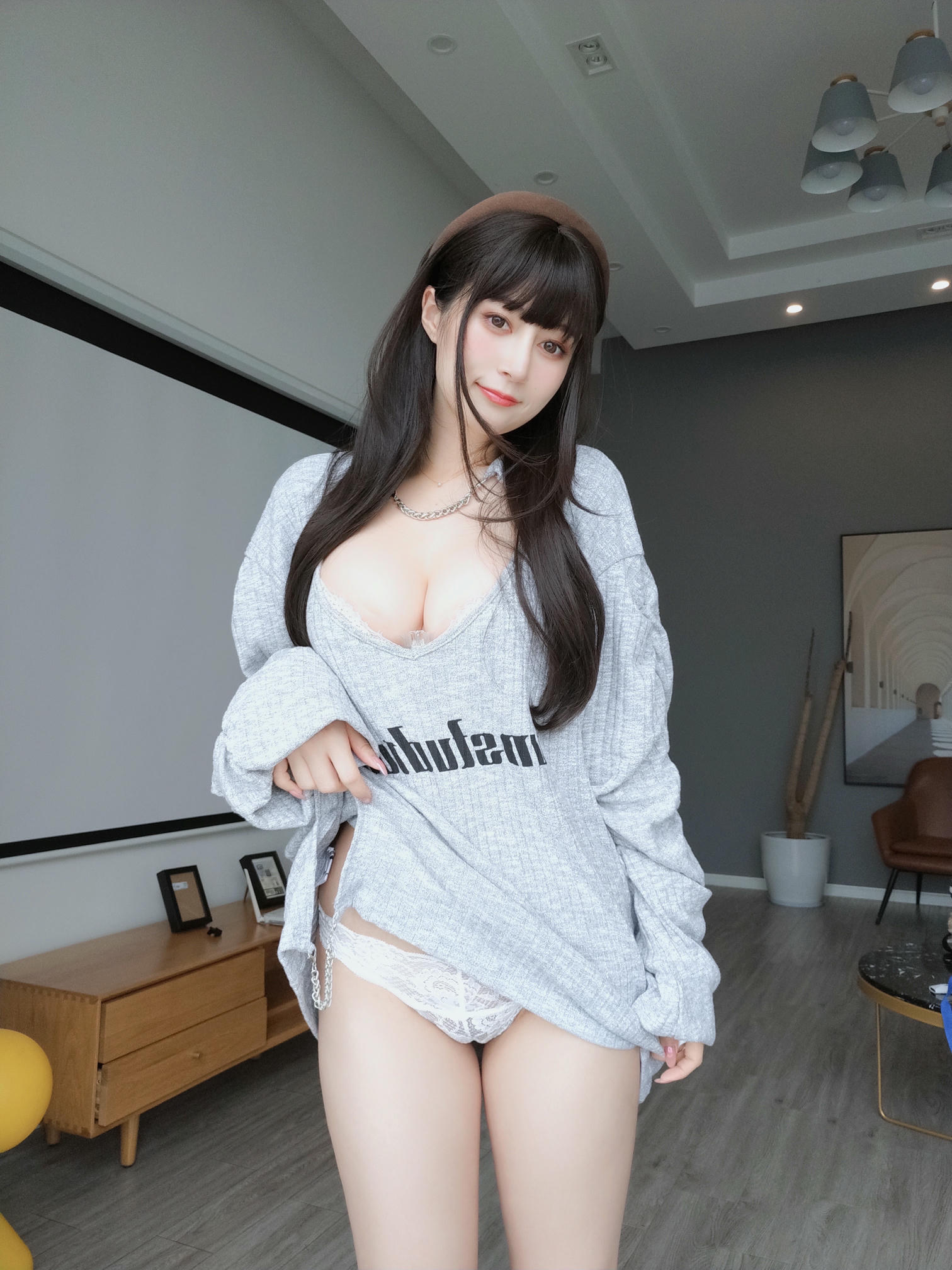 白银81 NO.149 性感开胸 [165P-0.99GB]_第1集