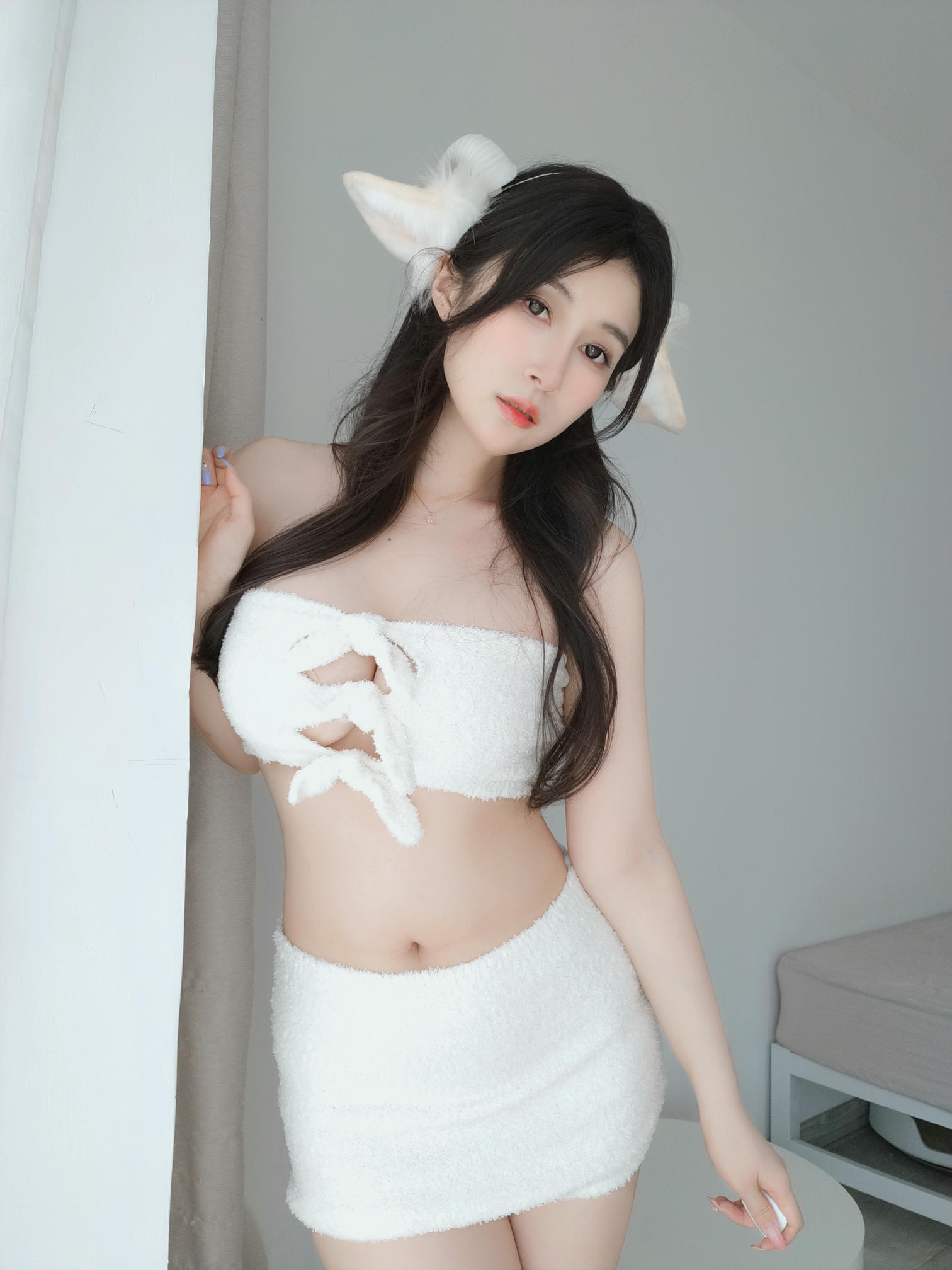 白银81 NO.150 Fantia 2023年11月订阅 (22套)[266P-3V-2.15G]-2023-11-09 妹の変なセーター（−＿−；）4 [15P]_第1集