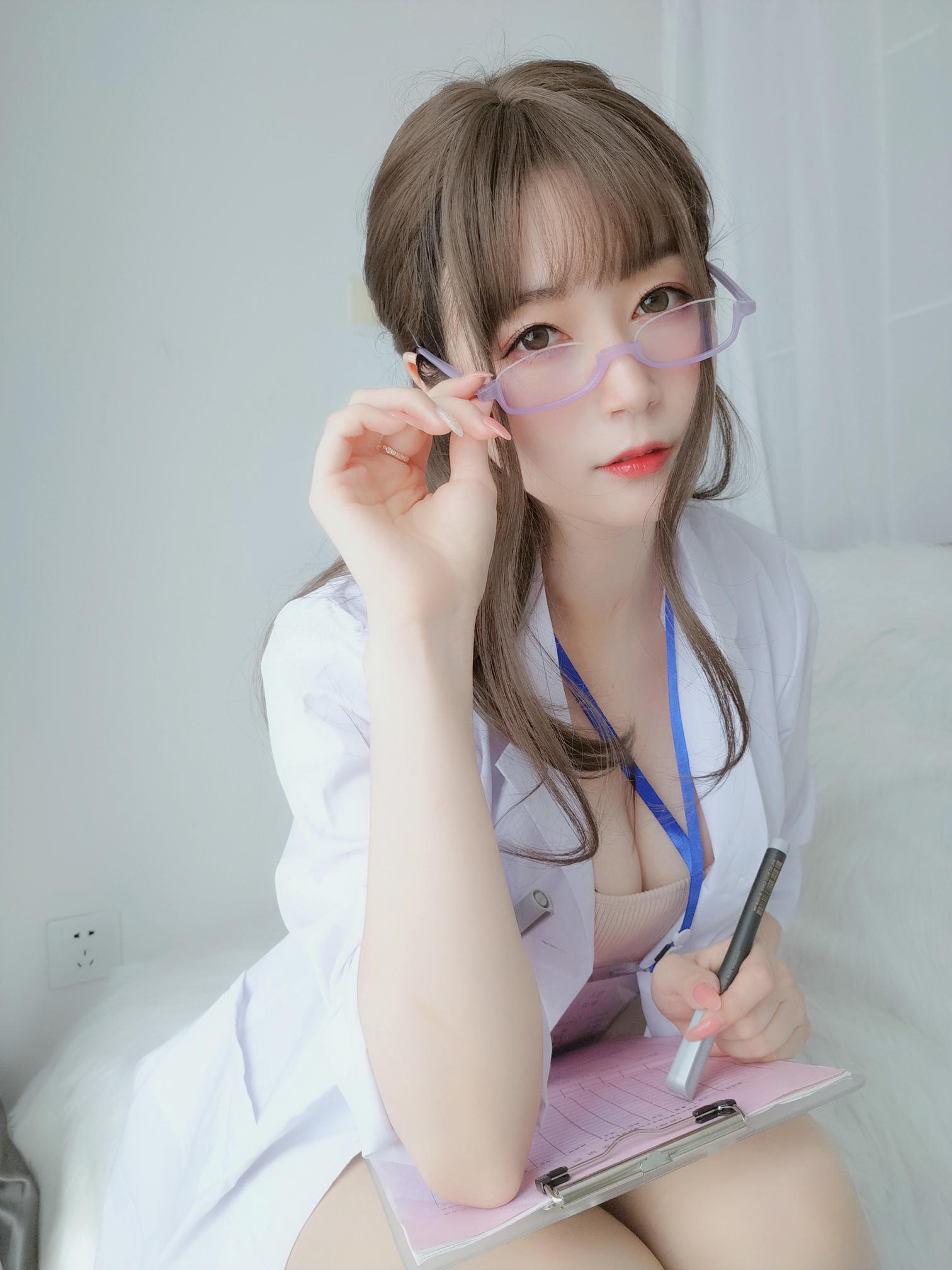 白银81 NO.066 私人医生 [159P6V-1.03GB]_第6集