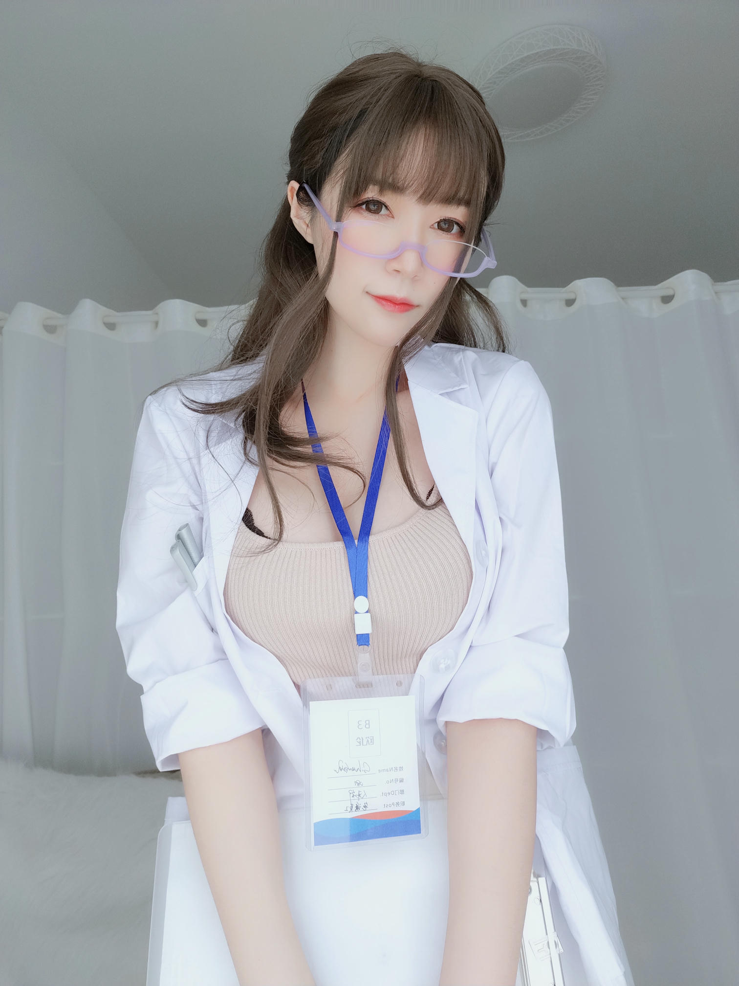 白银81 NO.066 私人医生 [159P6V-1.03GB]_第8集
