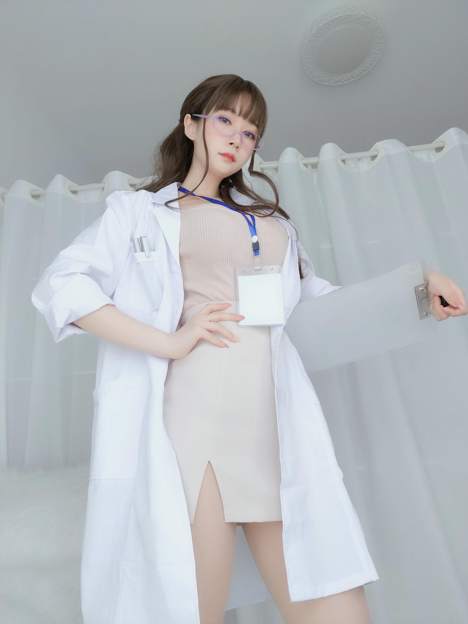 白银81 NO.066 私人医生 [159P6V-1.03GB]_第8集