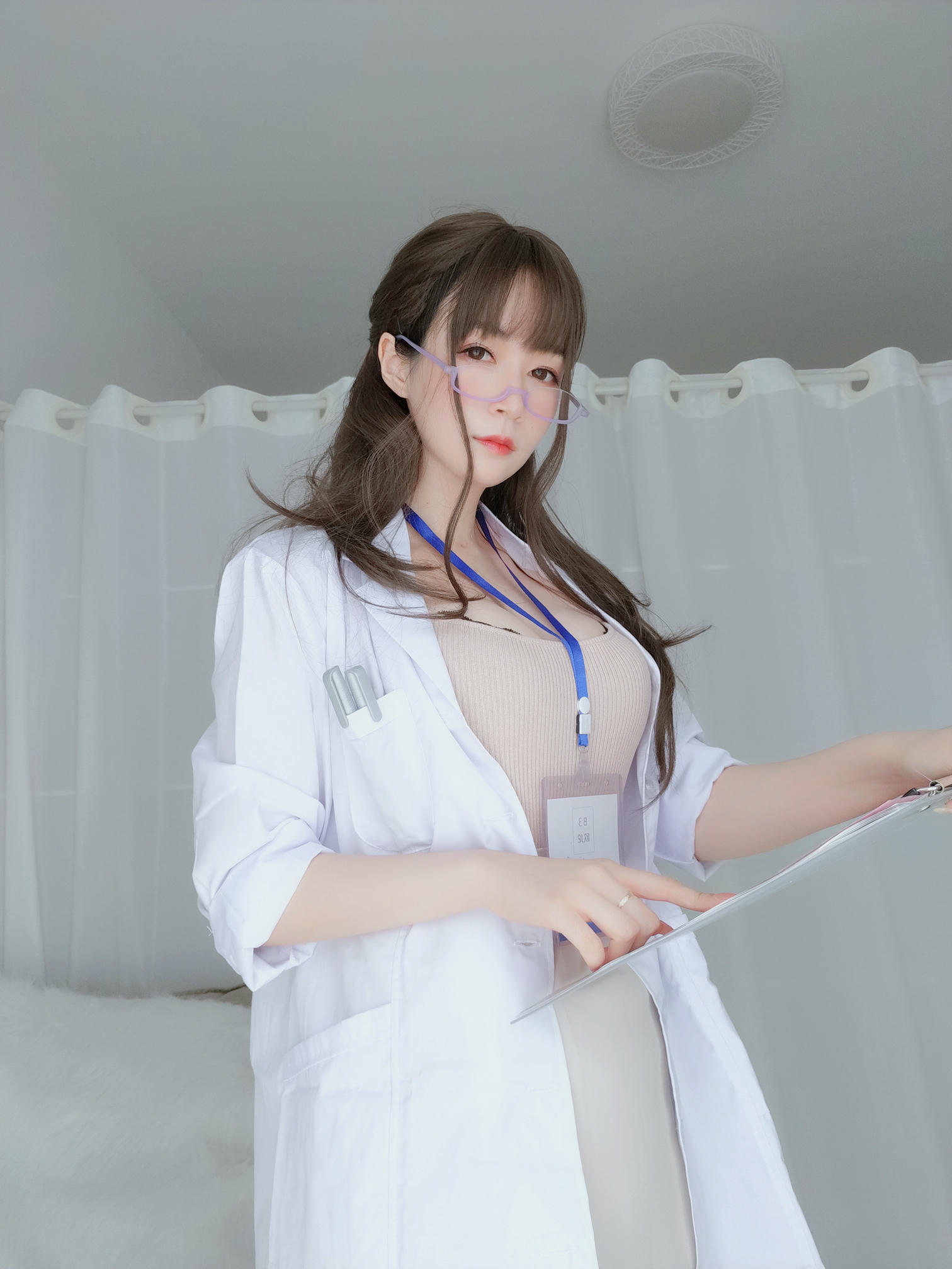白银81 NO.066 私人医生 [159P6V-1.03GB]_第1集