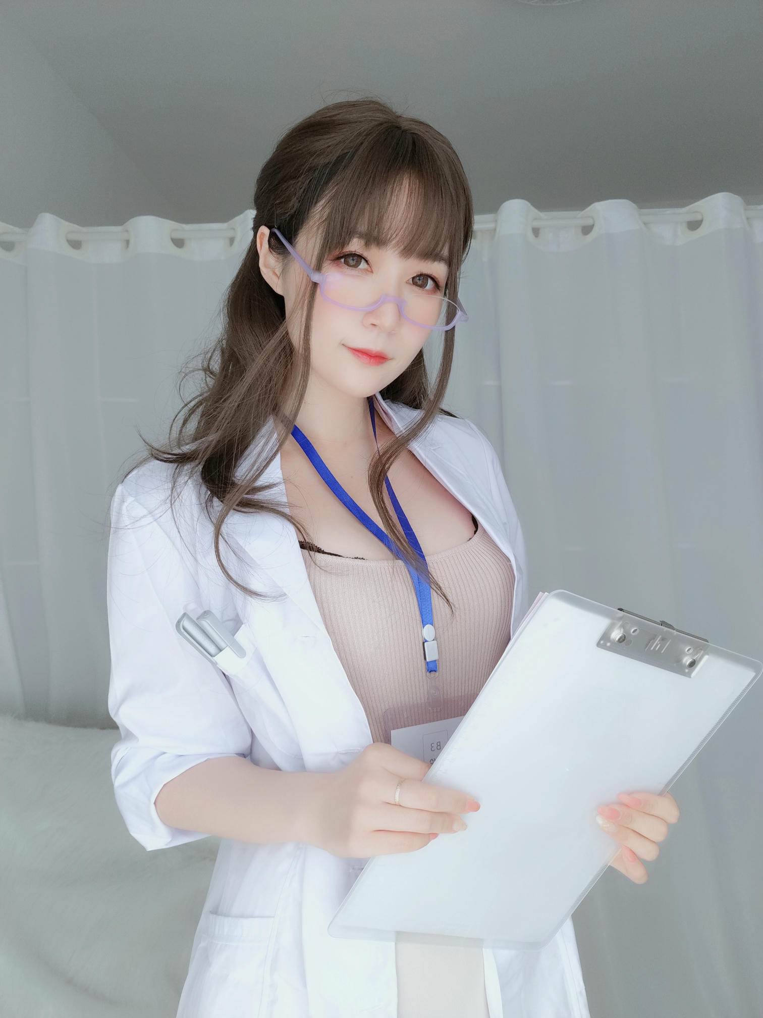 白银81 NO.066 私人医生 [159P6V-1.03GB]_第3集