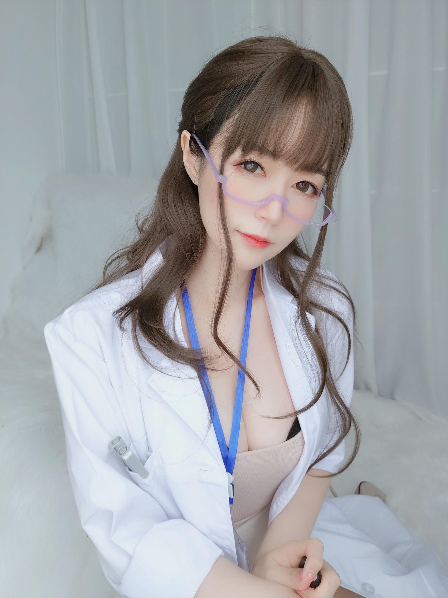 白银81 NO.066 私人医生 [159P6V-1.03GB]_第4集