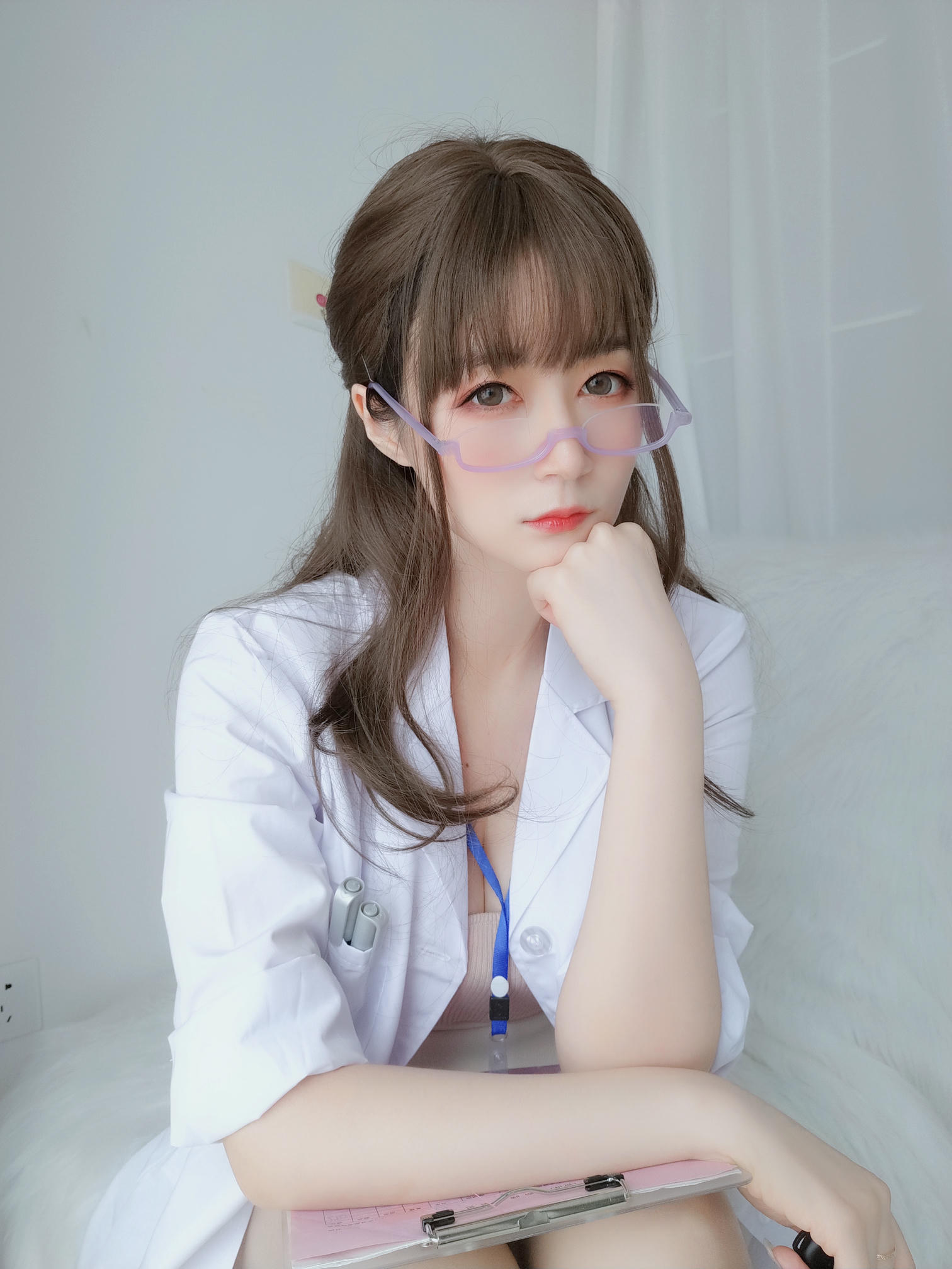 白银81 NO.066 私人医生 [159P6V-1.03GB]_第4集