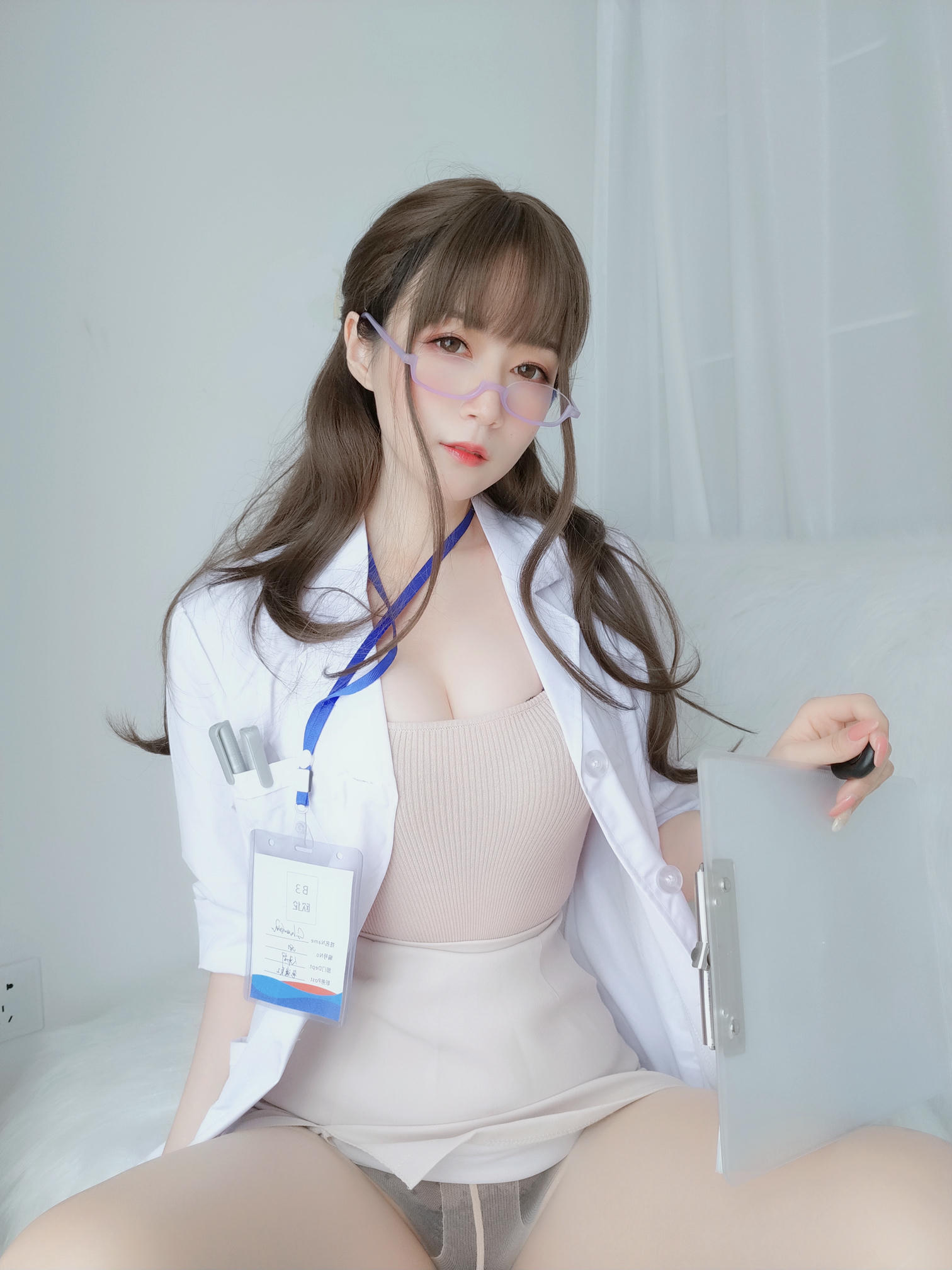 白银81 NO.066 私人医生 [159P6V-1.03GB]_第4集
