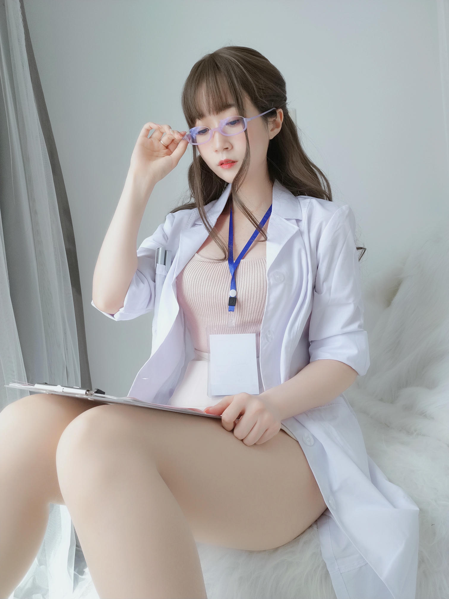 白银81 NO.066 私人医生 [159P6V-1.03GB]_第5集
