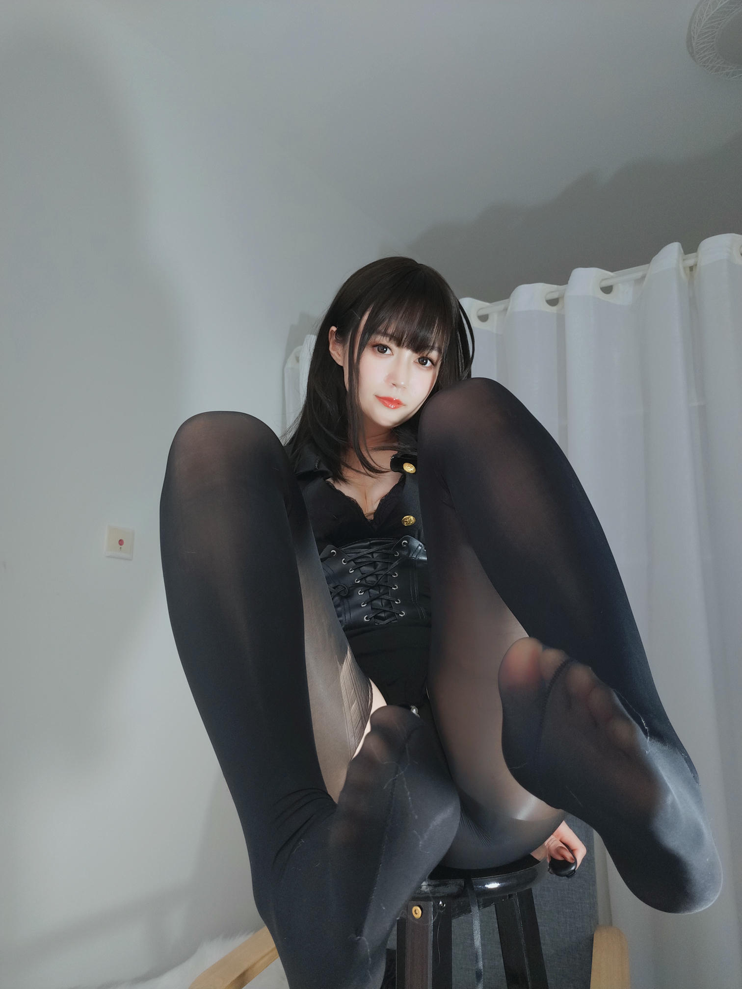 白银81 NO.067 抖S姐姐 上 [59P2V-198MB]_第1集