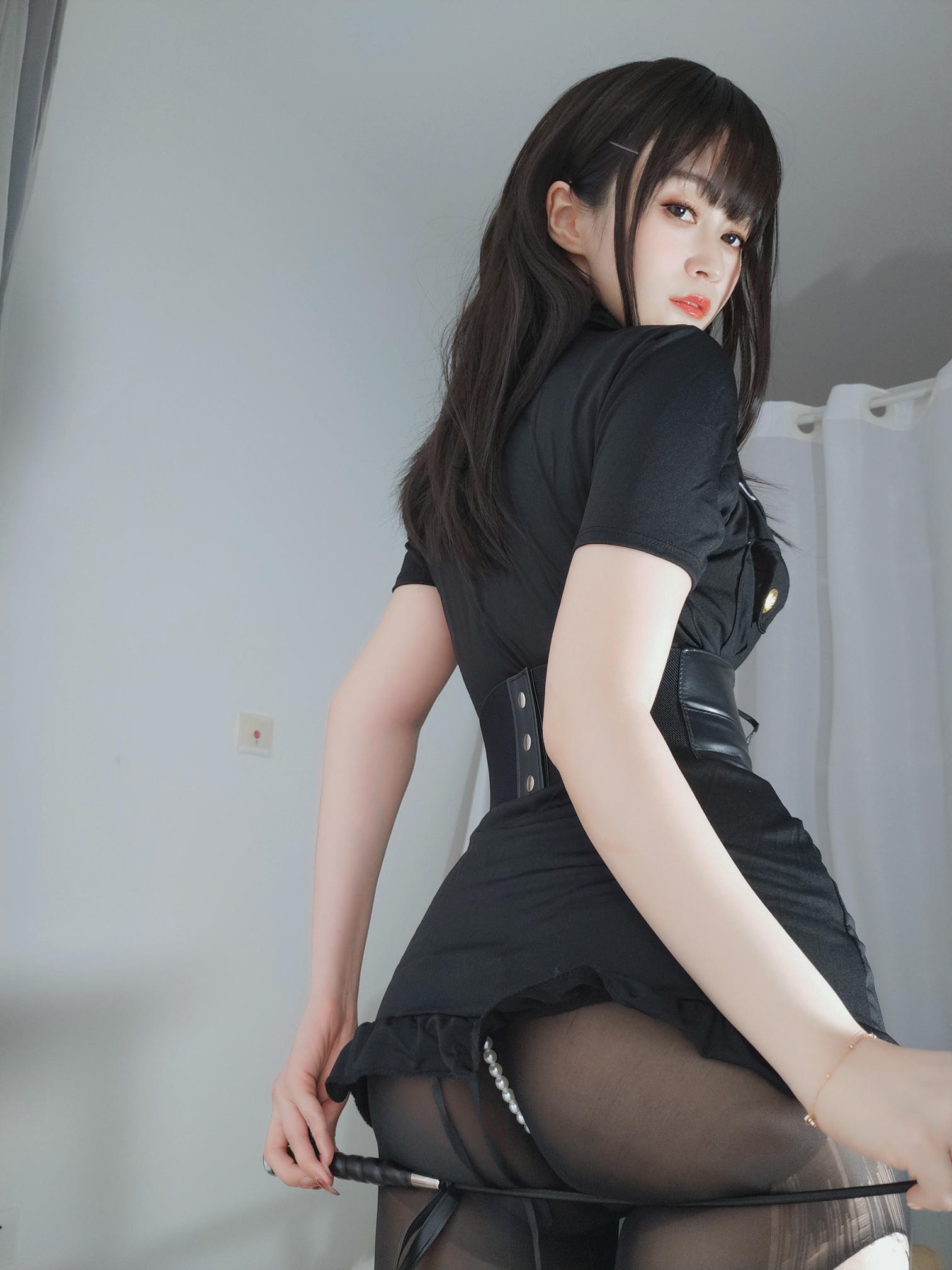 白银81 NO.067 抖S姐姐 上 [59P2V-198MB]_第2集