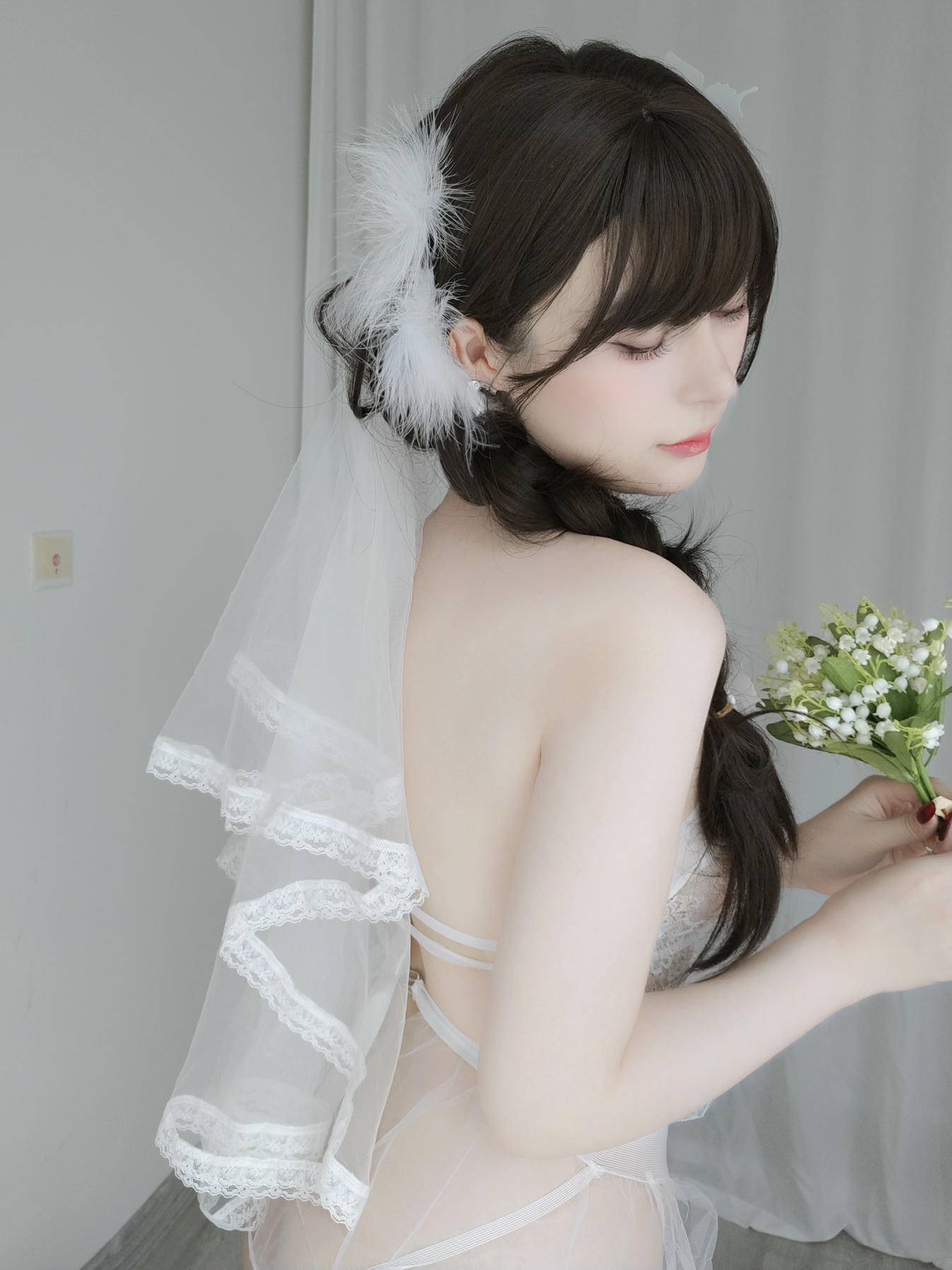 白银81 NO.151 Fantia 2023年12月订阅 (23套)[277P-5V-2.12G]-2023-12-18 花嫁3 [15P]_第1集