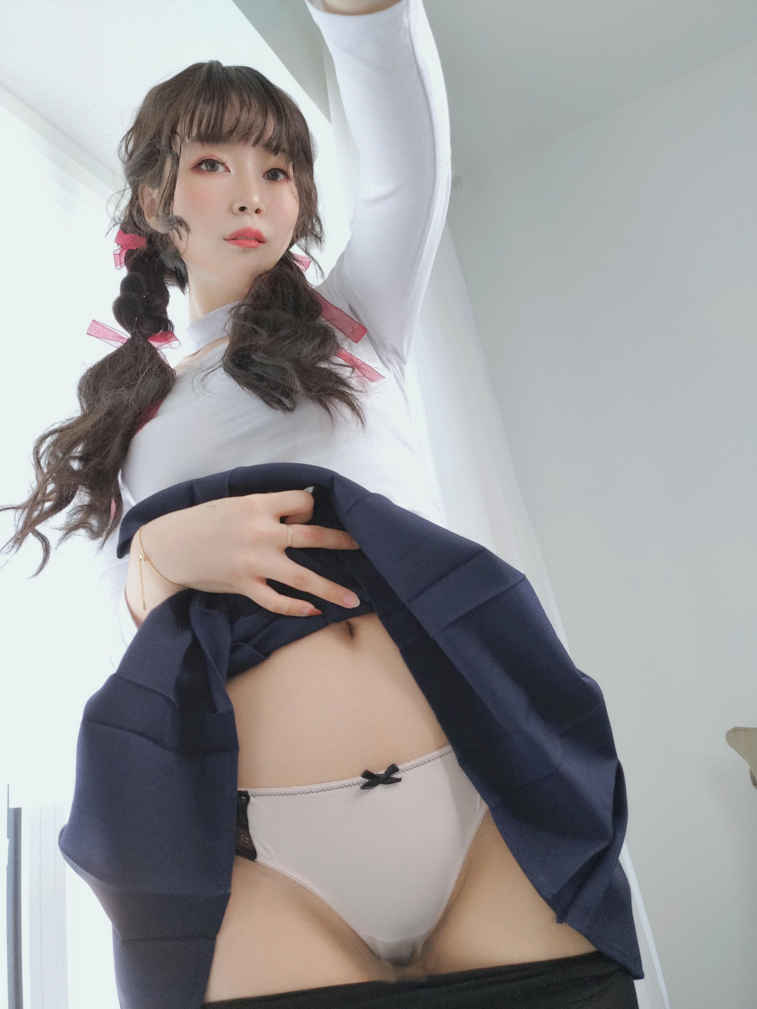 白银81 NO.006 邻家大姐姐的黑丝DLC [35P1V-291MB]_第2集