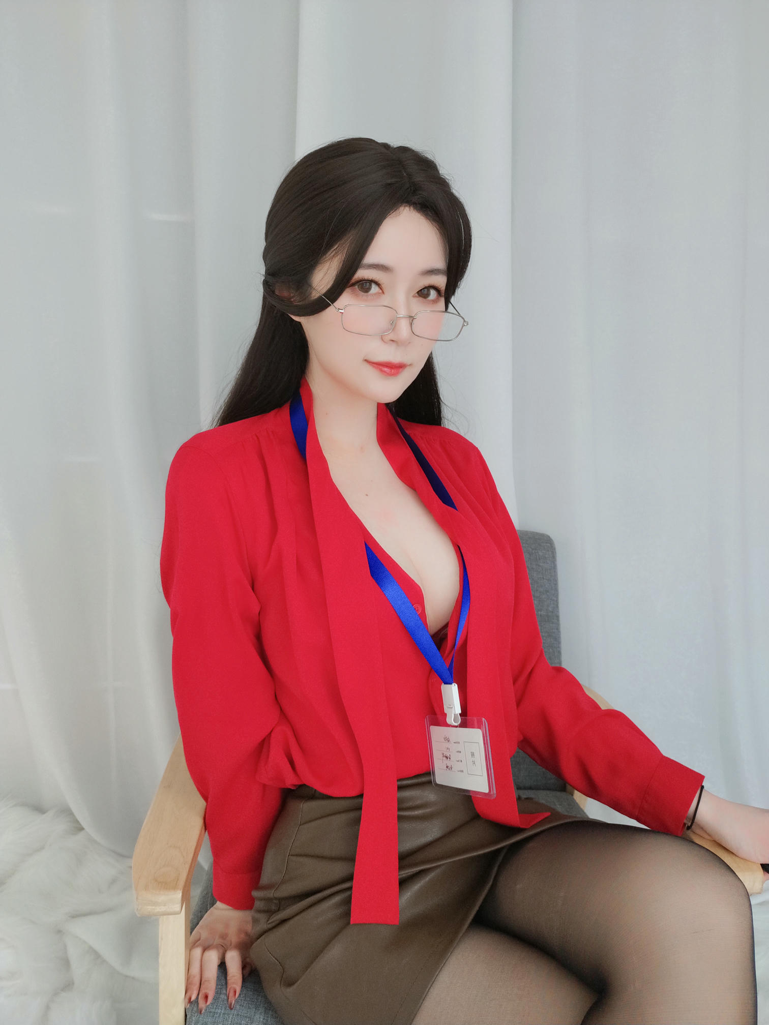 白银81 NO.069 新上任上司 [43P3V-317MB]_第1集