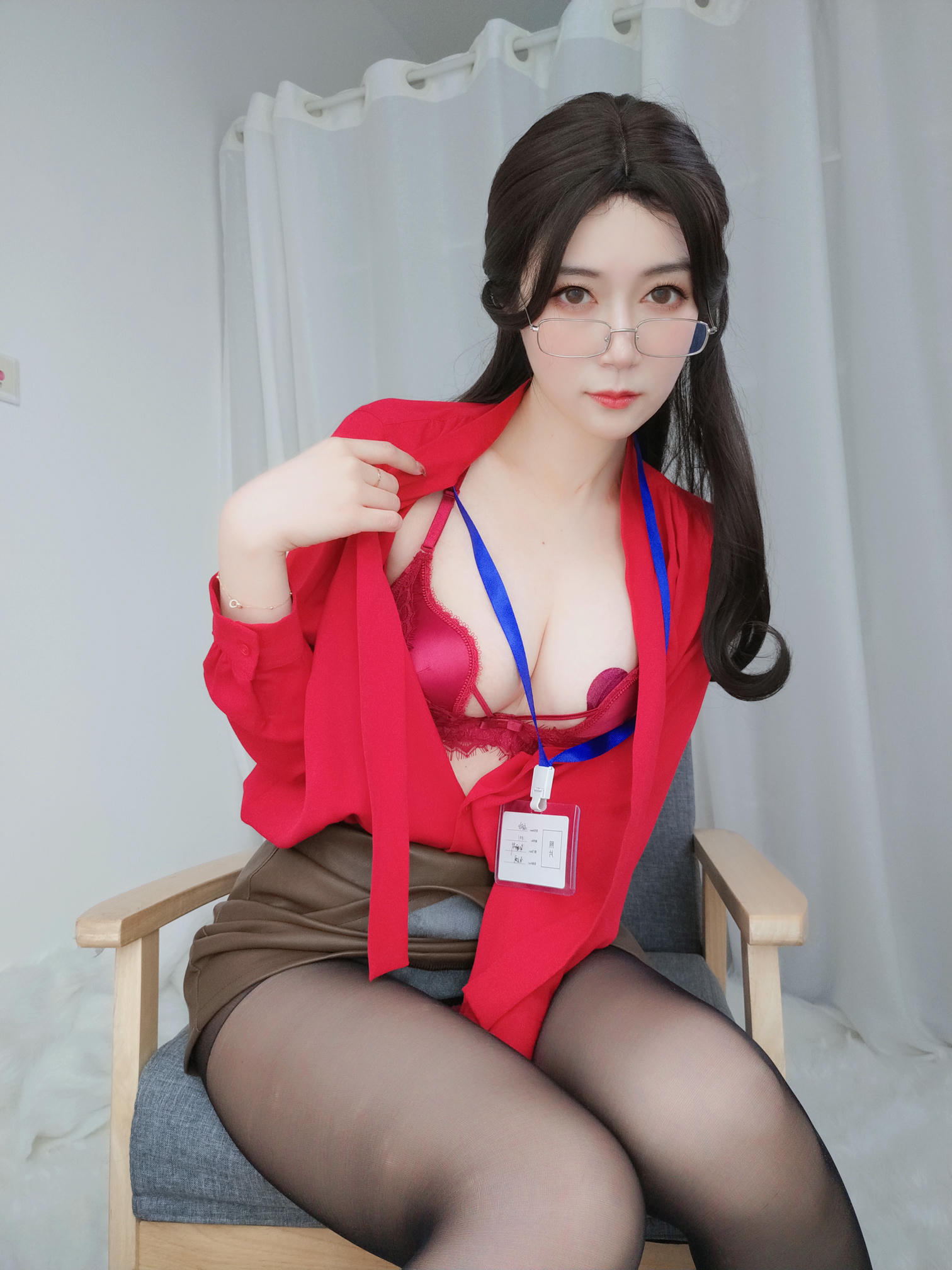 白银81 NO.069 新上任上司 [43P3V-317MB]_第1集