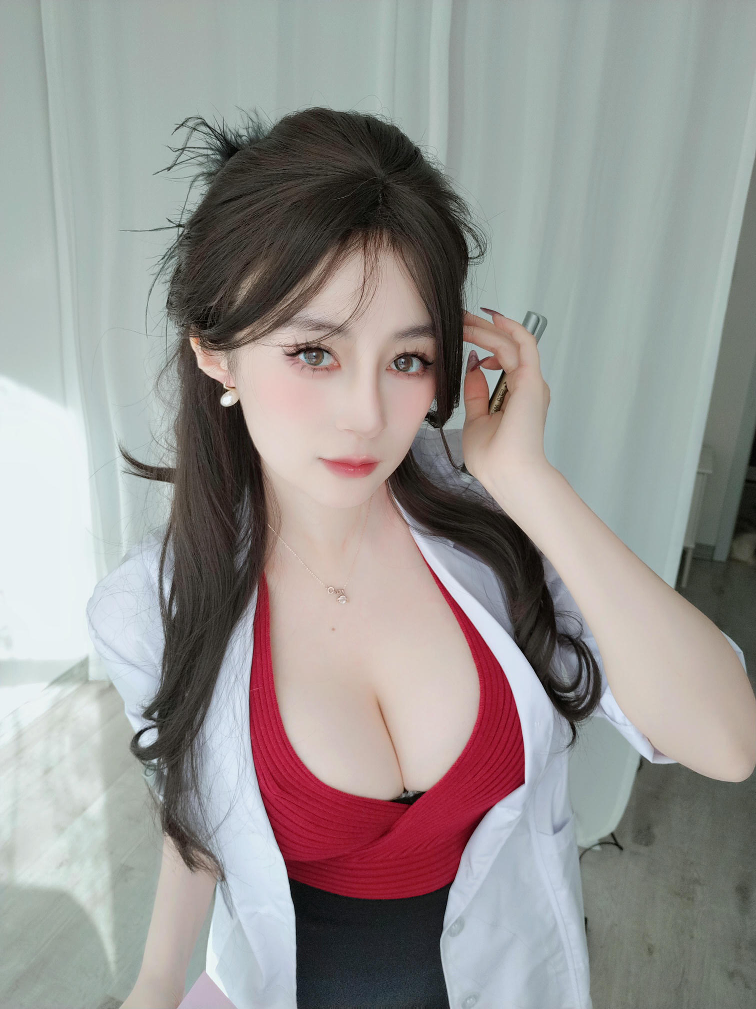 白银81 NO.152 24年02月会员合集26套[330P 8V 3.12G]-2024-02-05 保健室の先生1 [18P-190.77MB]_第1集