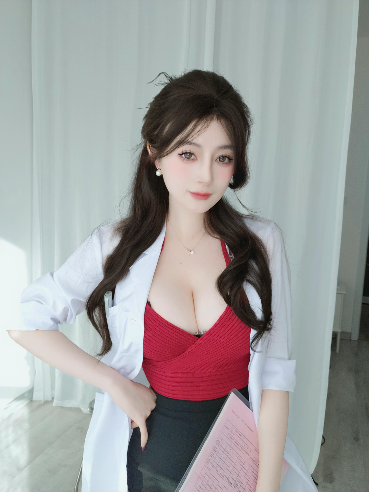 白银81 NO.152 24年02月会员合集26套[330P 8V 3.12G]-2024-02-07 保健室の先生3 [19P-168.22MB]_第1集