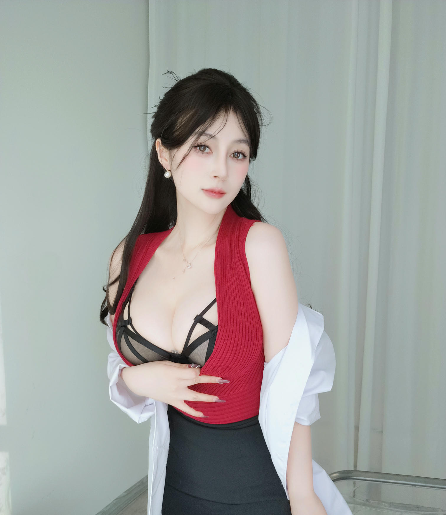 白银81 NO.152 24年02月会员合集26套[330P 8V 3.12G]-2024-02-19 保健室の先生13 [19P-187.99MB]_第1集