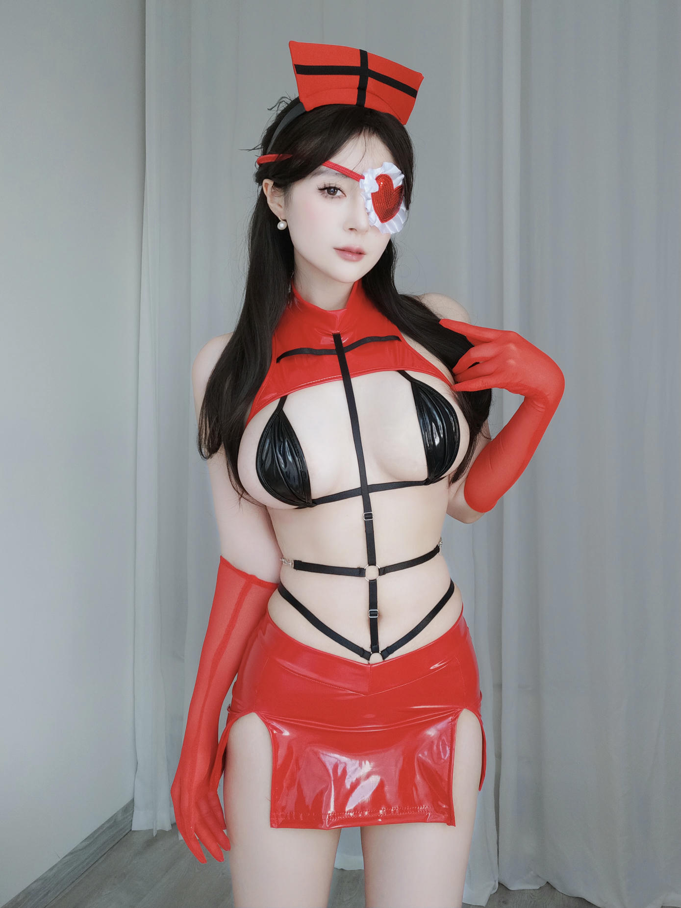 白银81 NO.152 24年02月会员合集26套[330P 8V 3.12G]-2024-02-21 赤い看護師1 [20P-56.18MB]_第1集