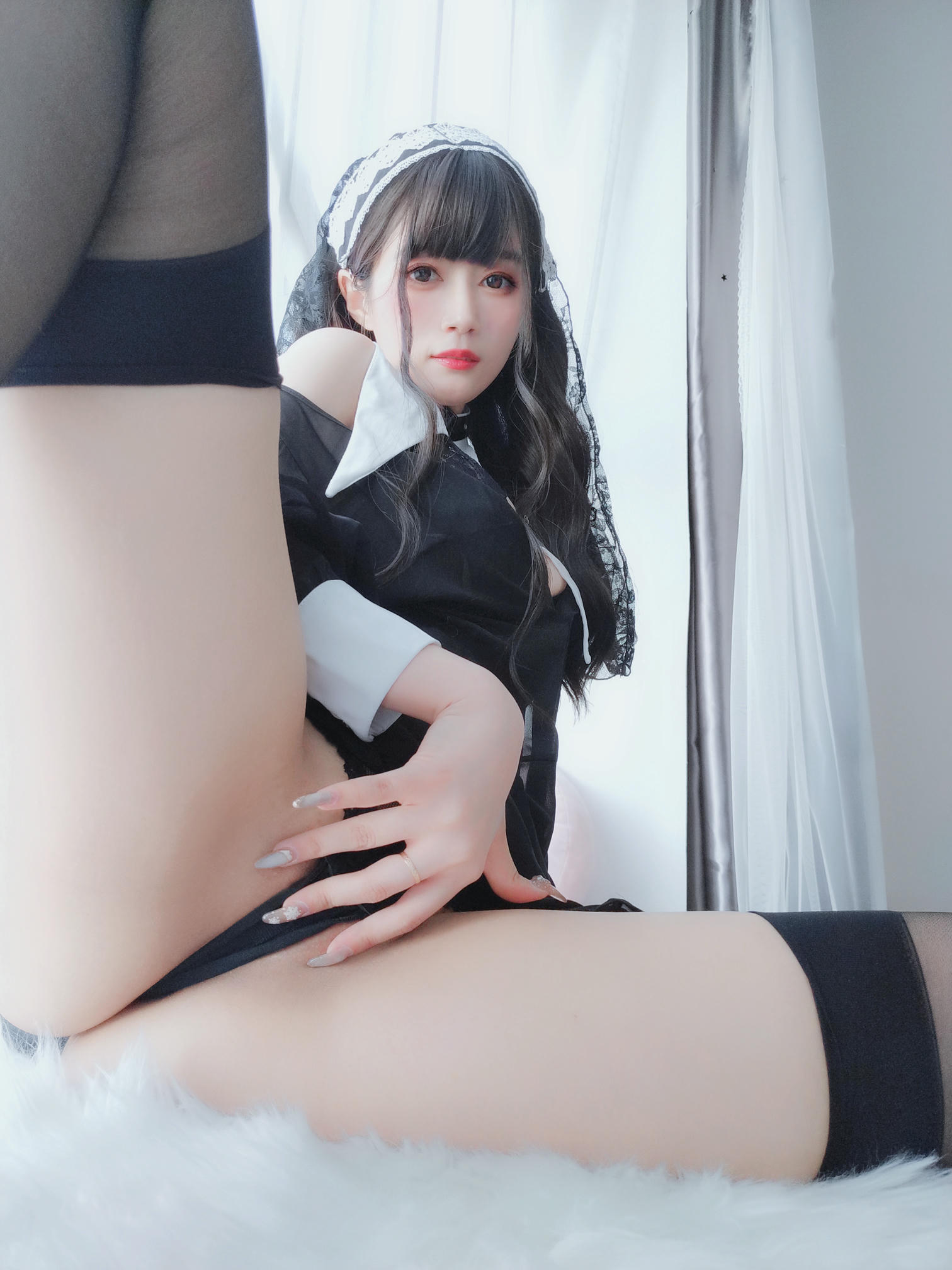 白银81 NO.072 蕾丝修女 [86P7V-838MB]_第2集