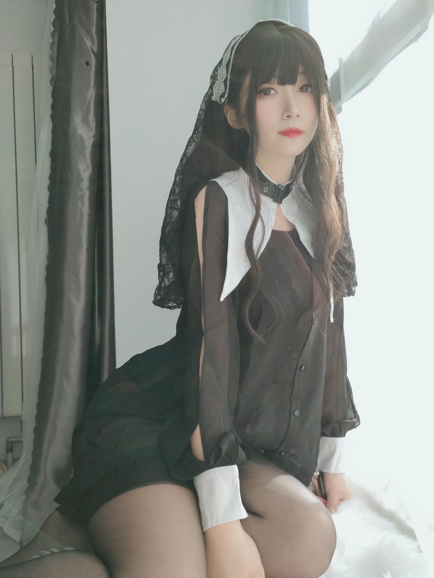 白银81 NO.072 蕾丝修女 [86P7V-838MB]_第2集
